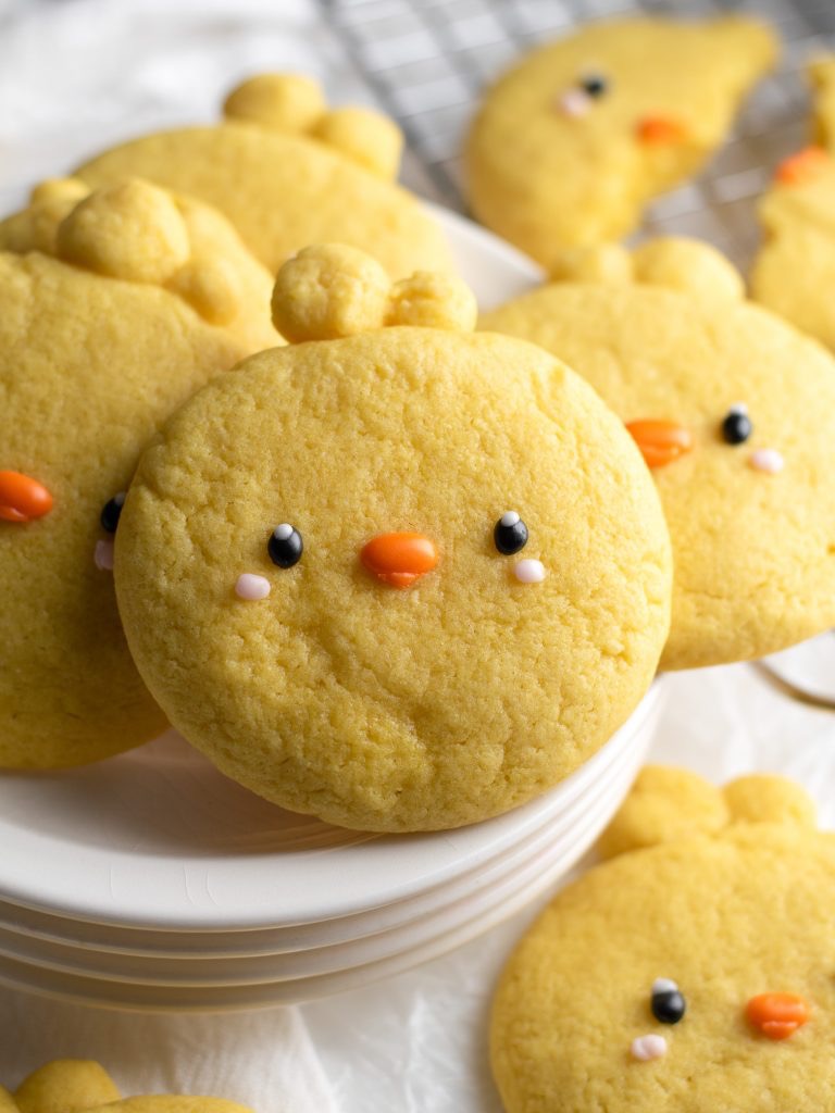 Chick-Shaped Lemon Cookies 88