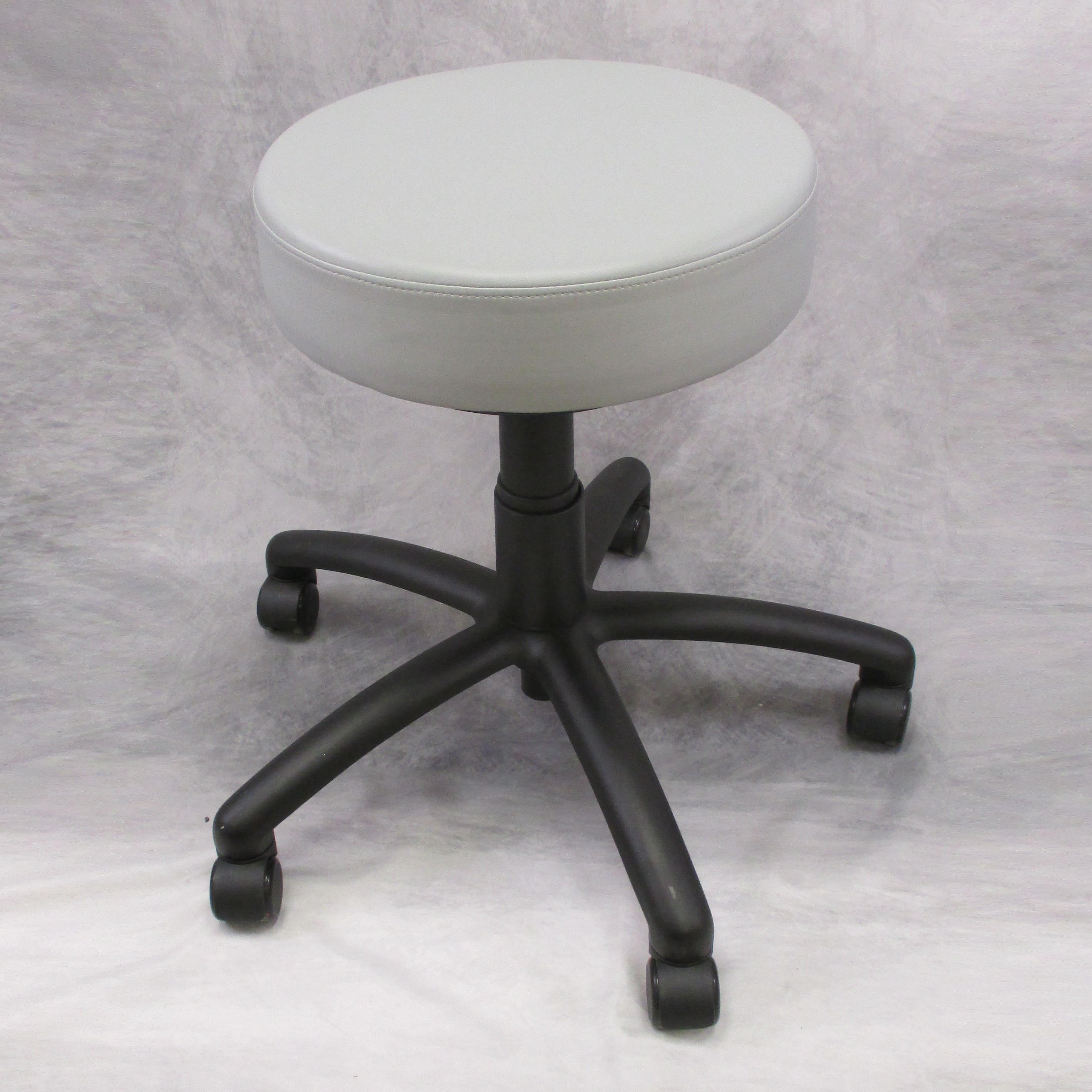 simplicity-stool-400.jpg