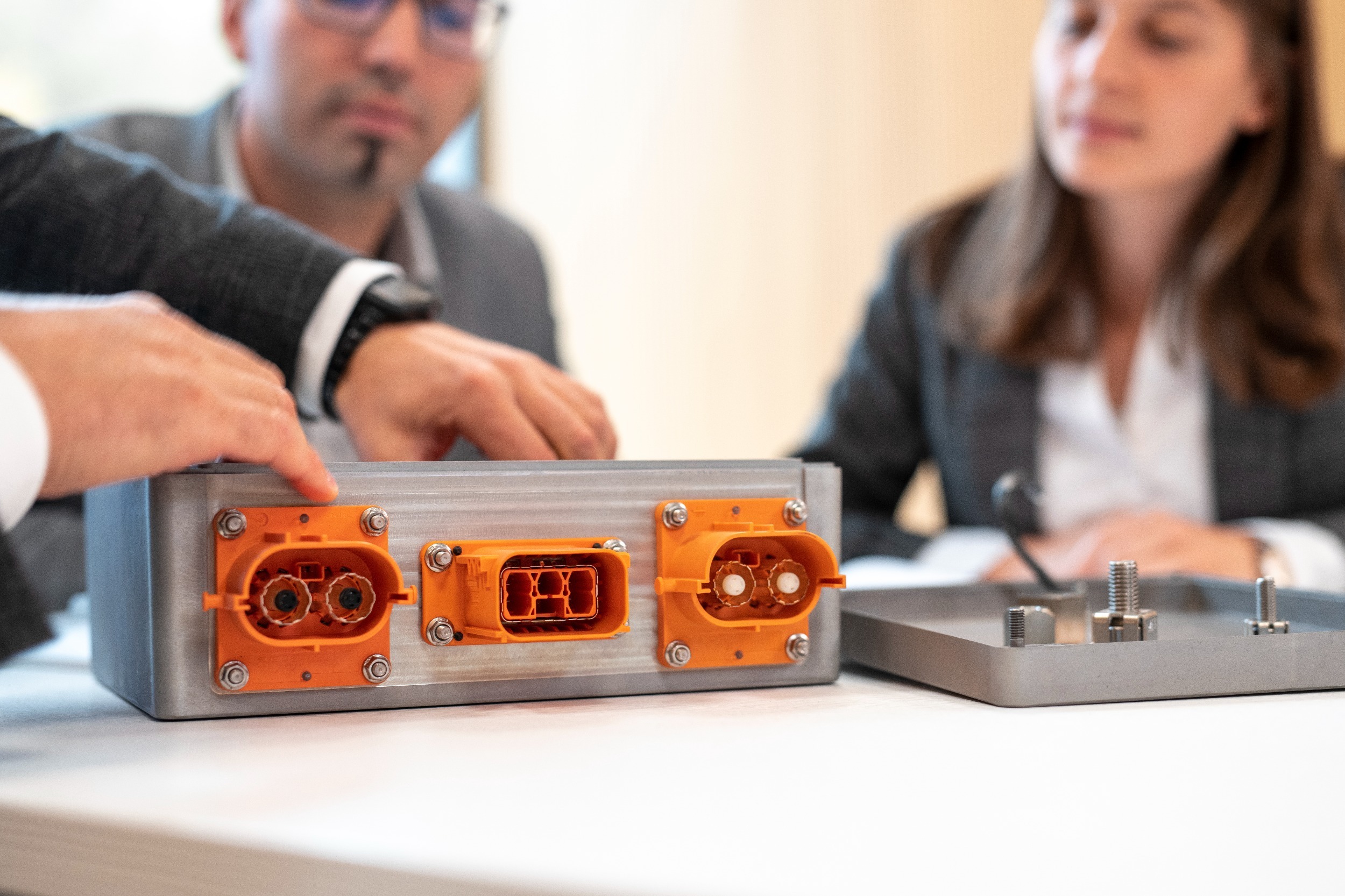 High Voltage PDU Concept 72