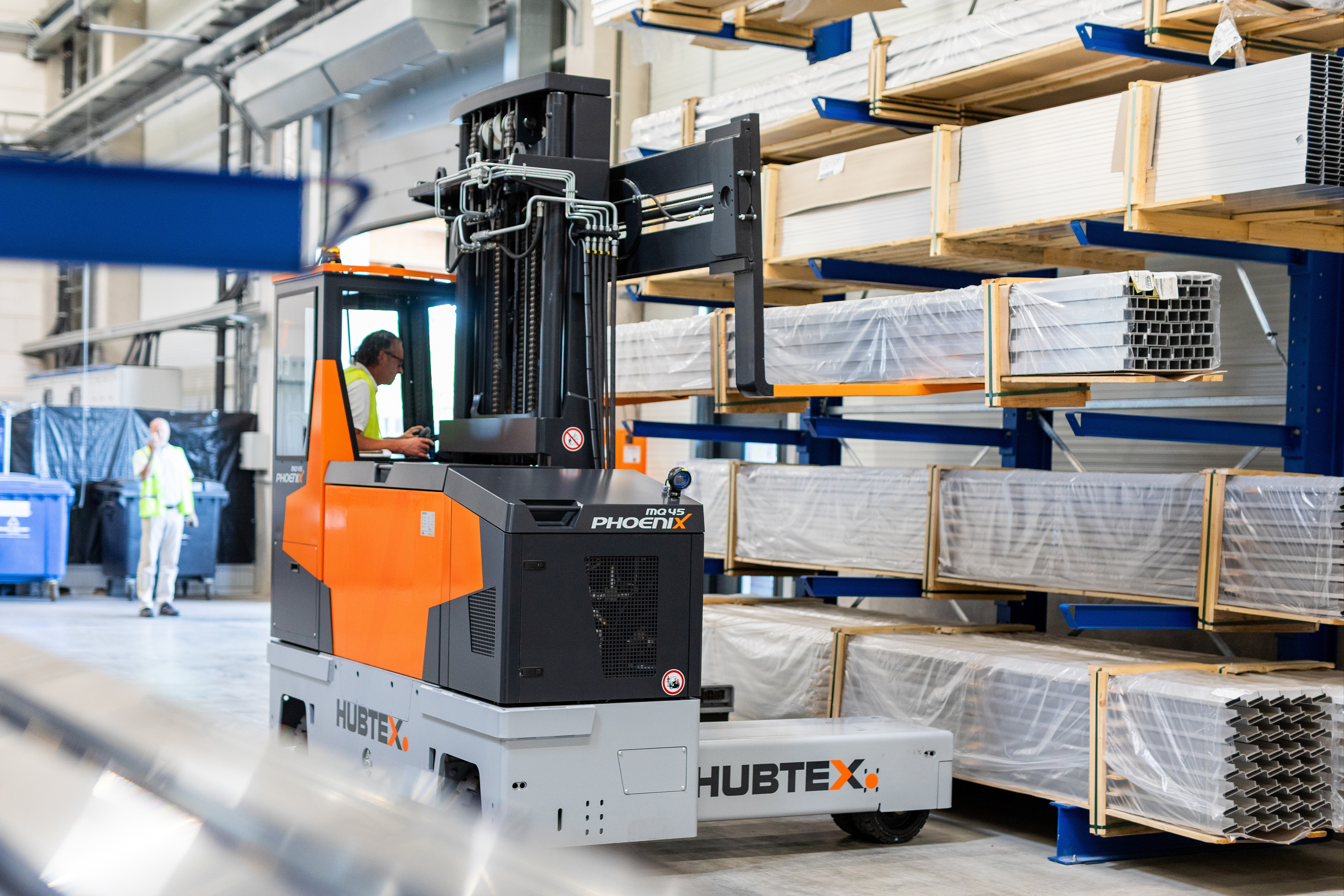 PHOENIX Multidirectional Sideloader 845