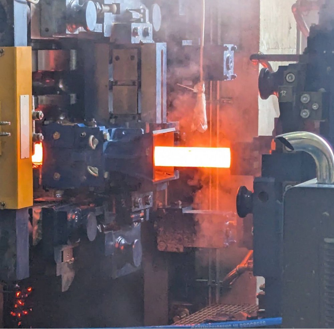 Air/Oil Lubrication system on a mill stand 847