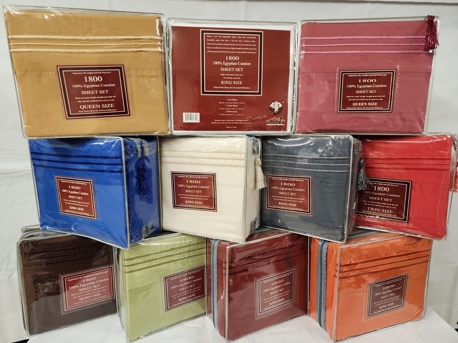 1800 THREAD COUNT 3 LINE EMBROIDERY 4PCS BEDSHEET 449