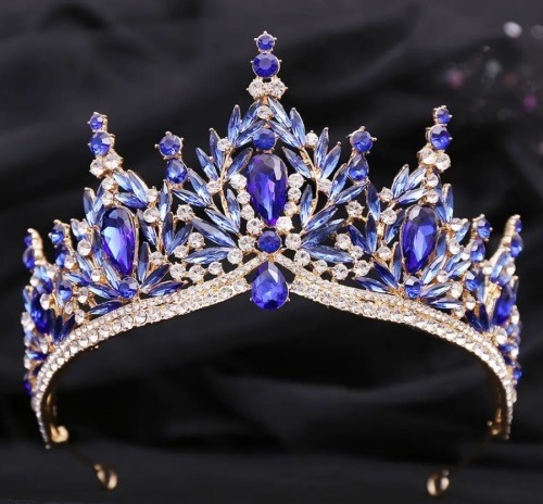 Crowns and Tiaras 905