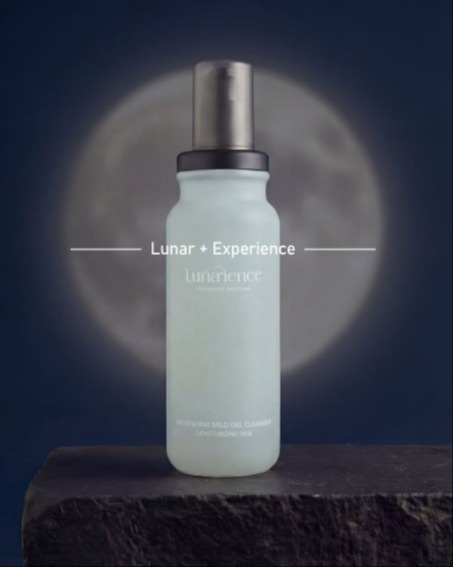 Refreshing Mild Gel Cleanser 528
