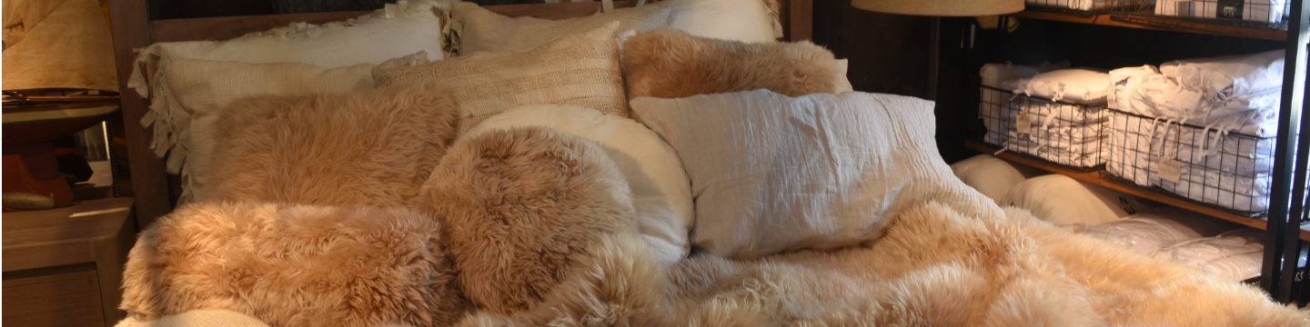 PITUCA leathers + furs 708