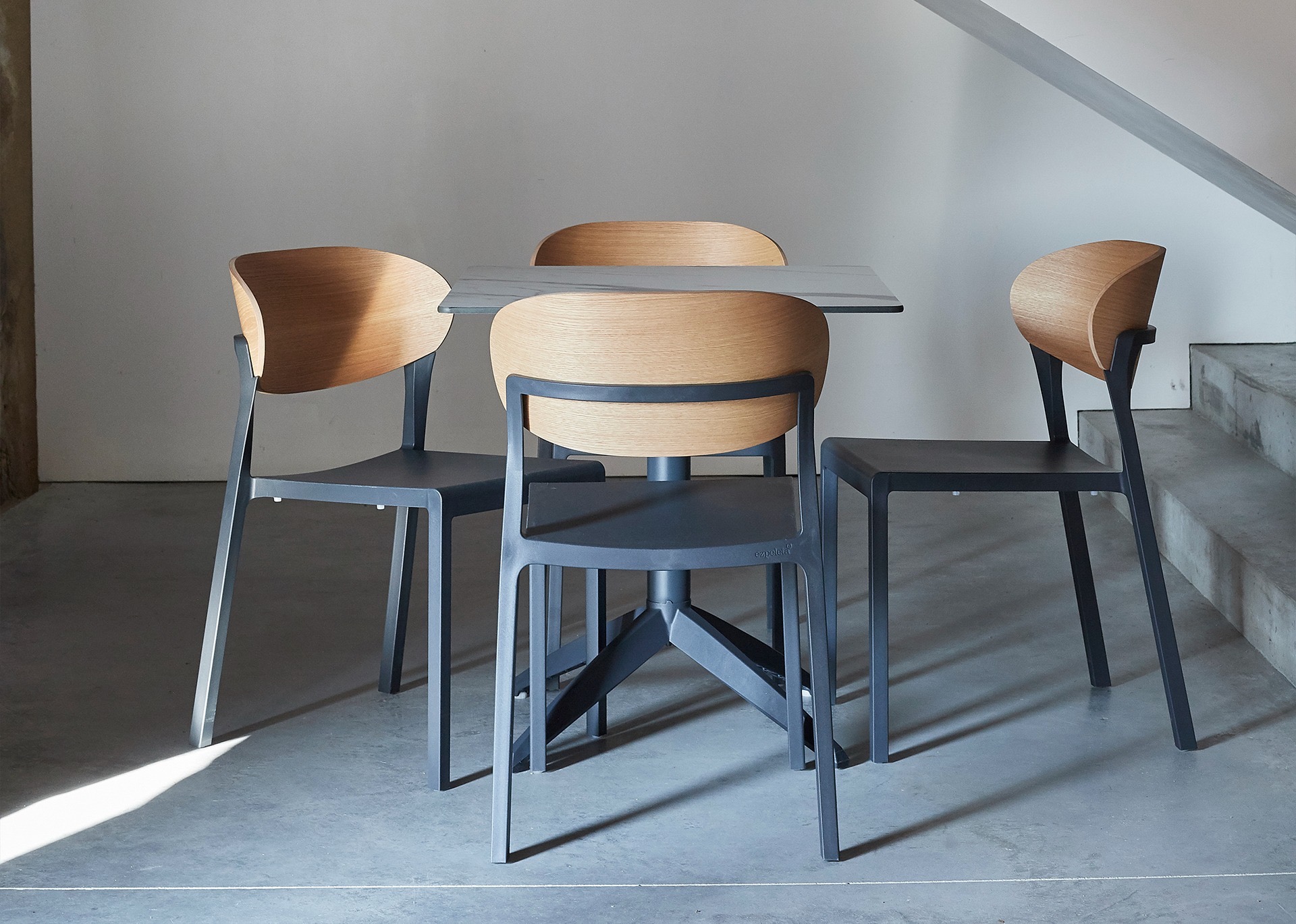 BAKE WOOD - Chair 325