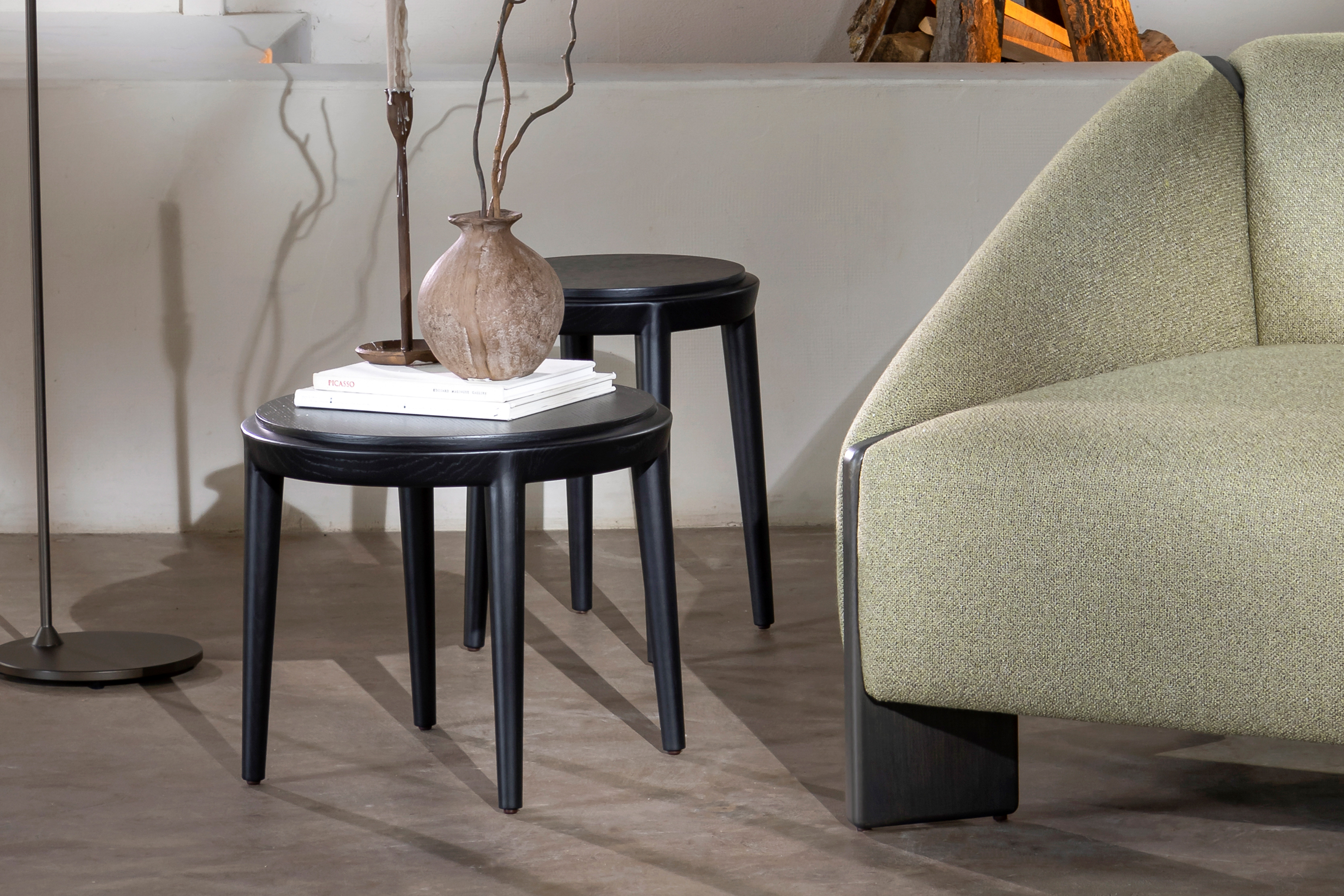 Oyster V Coffee Table 432