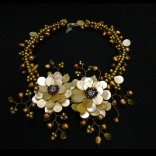 Flower Jewelry 209