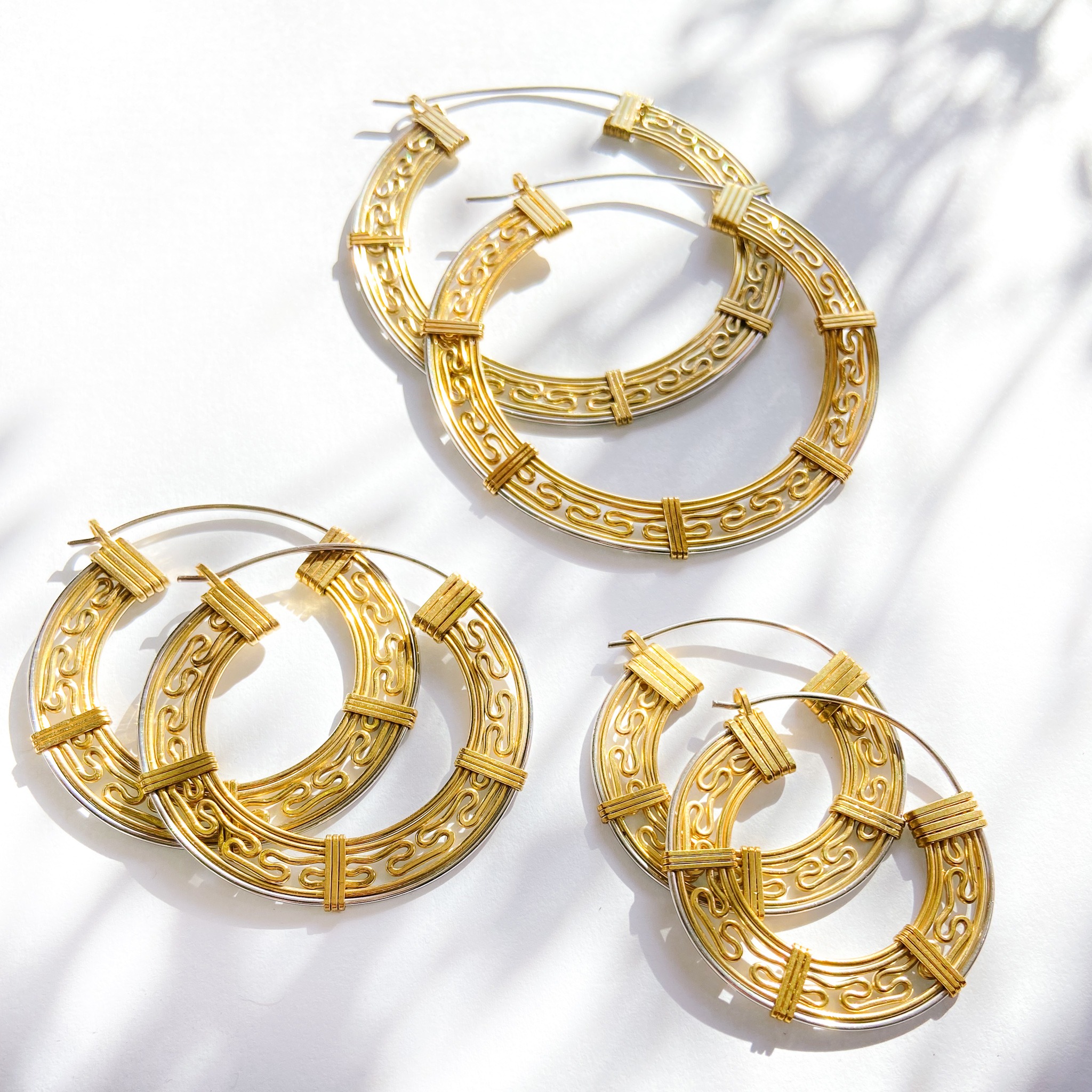 Camino de Inca Filigree Hoops 379