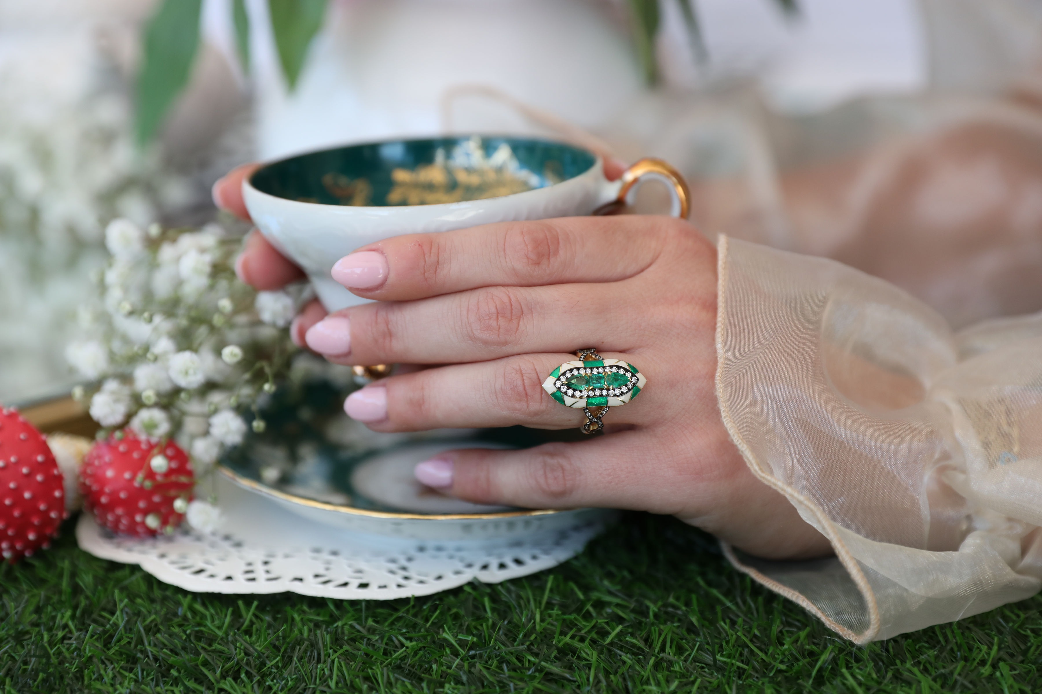 WONDERLAND COLLECTION 406