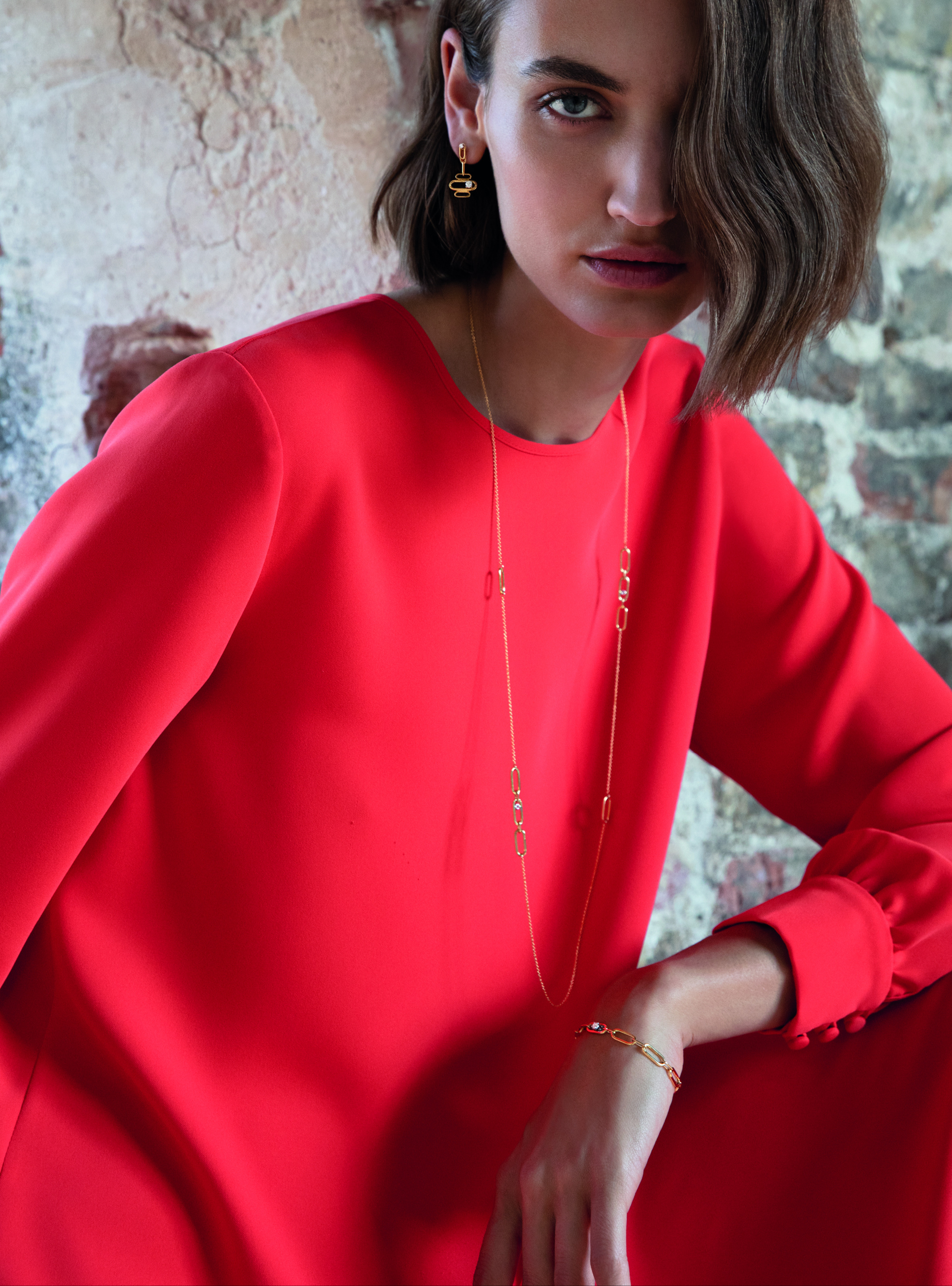 Timelessness and originality in Paperclip 481