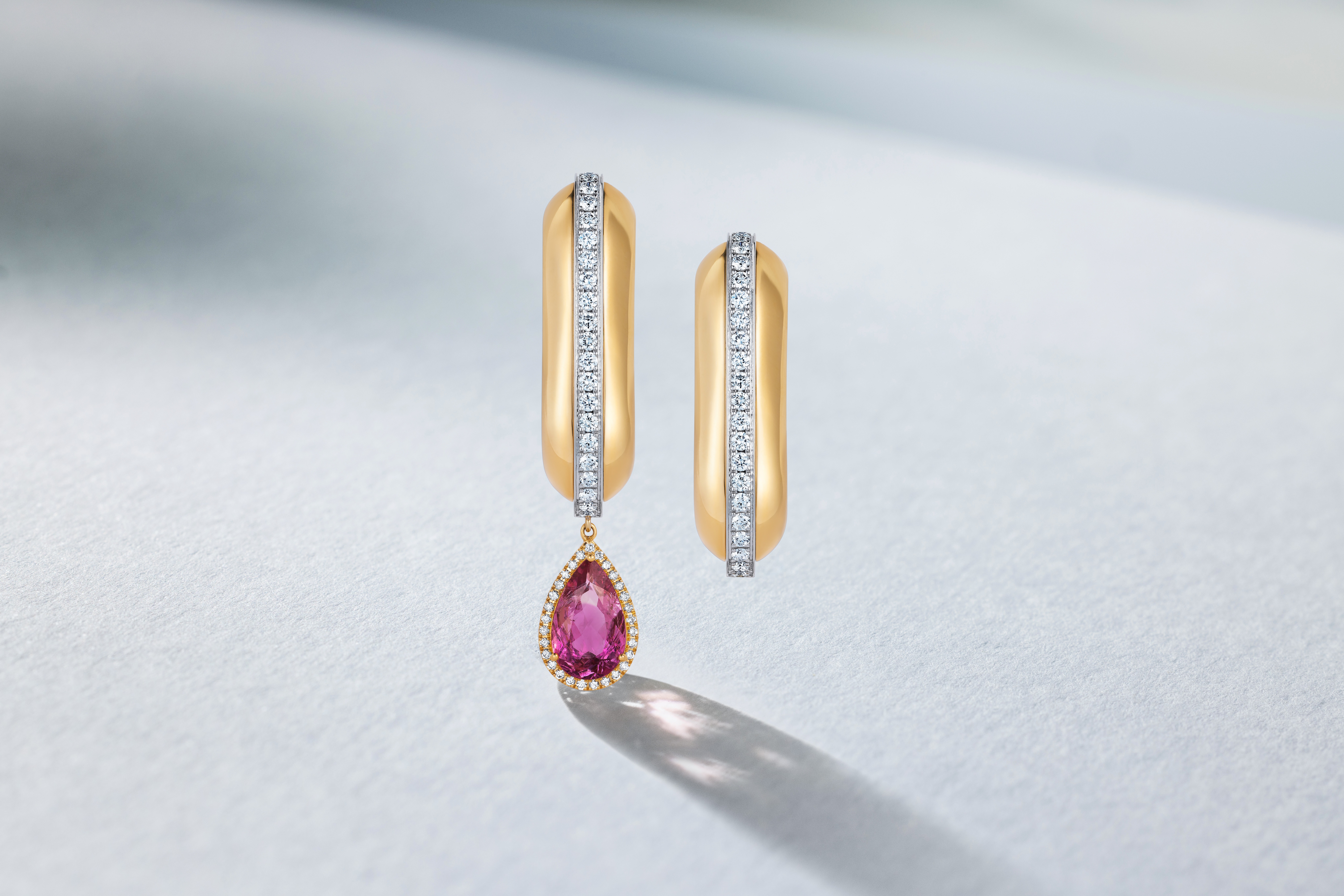 VITAMIN PINK X CRUZEIRO MINE - EAR CUFF 39