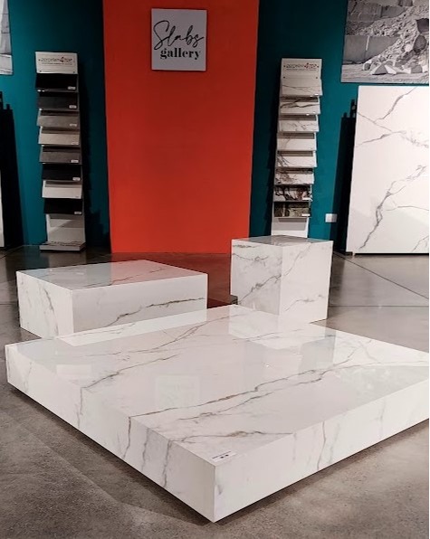 monolite3pezzi.jpg