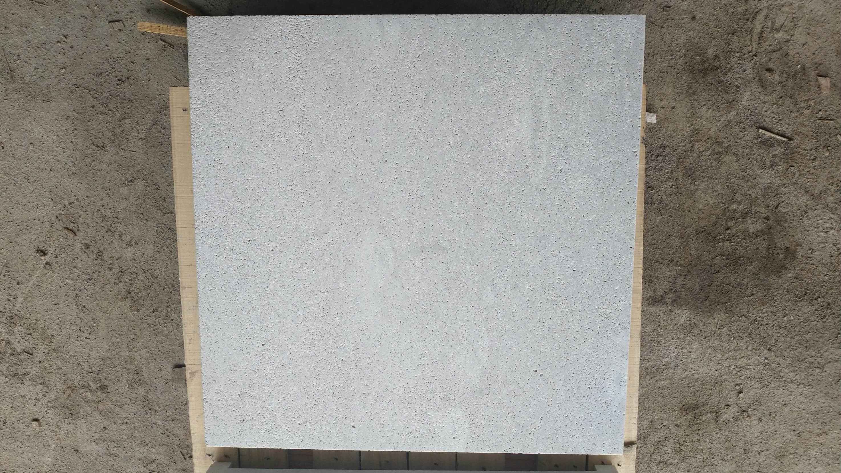 Chinese grey travertine 1439
