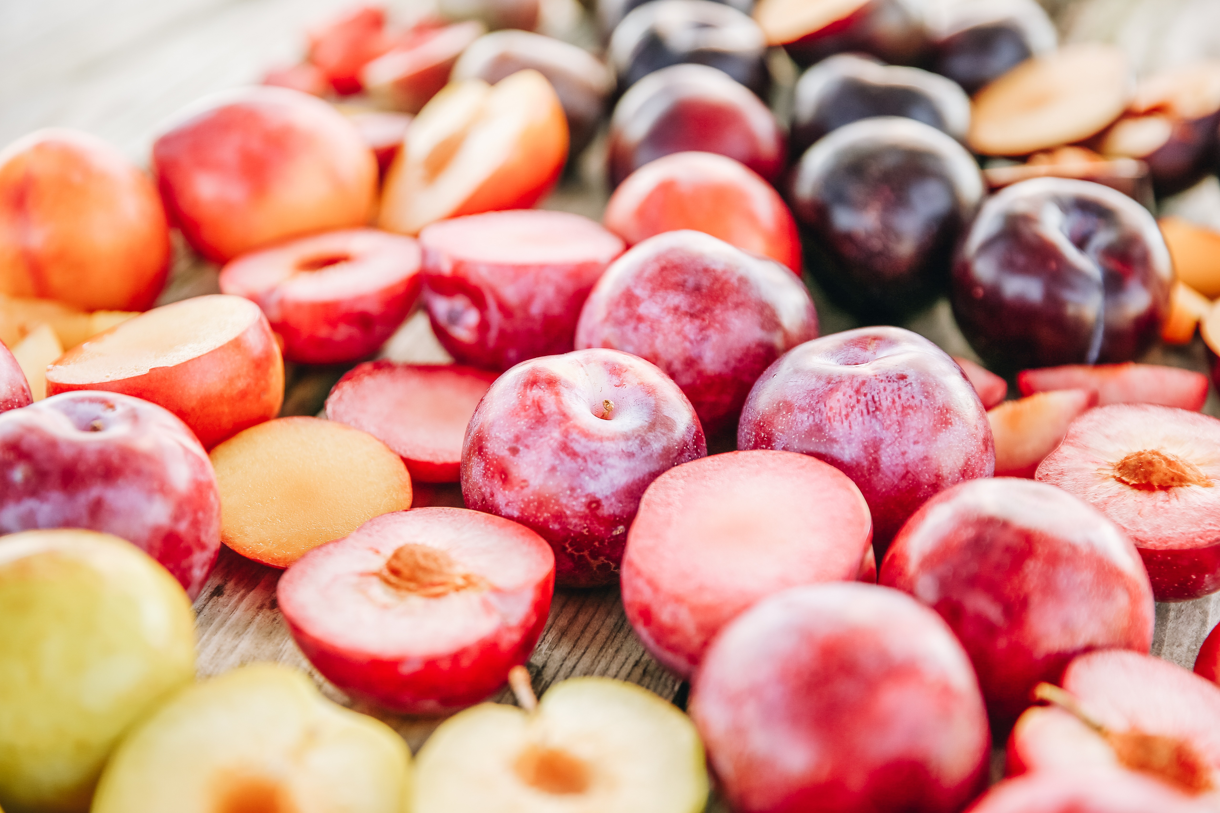 Early Stonefruit Outlook for 2025 Season 347