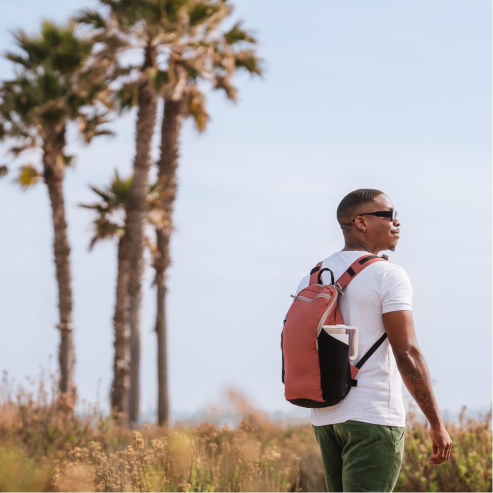 lifestyle-travelpack-1000x1000_18-100.jpg