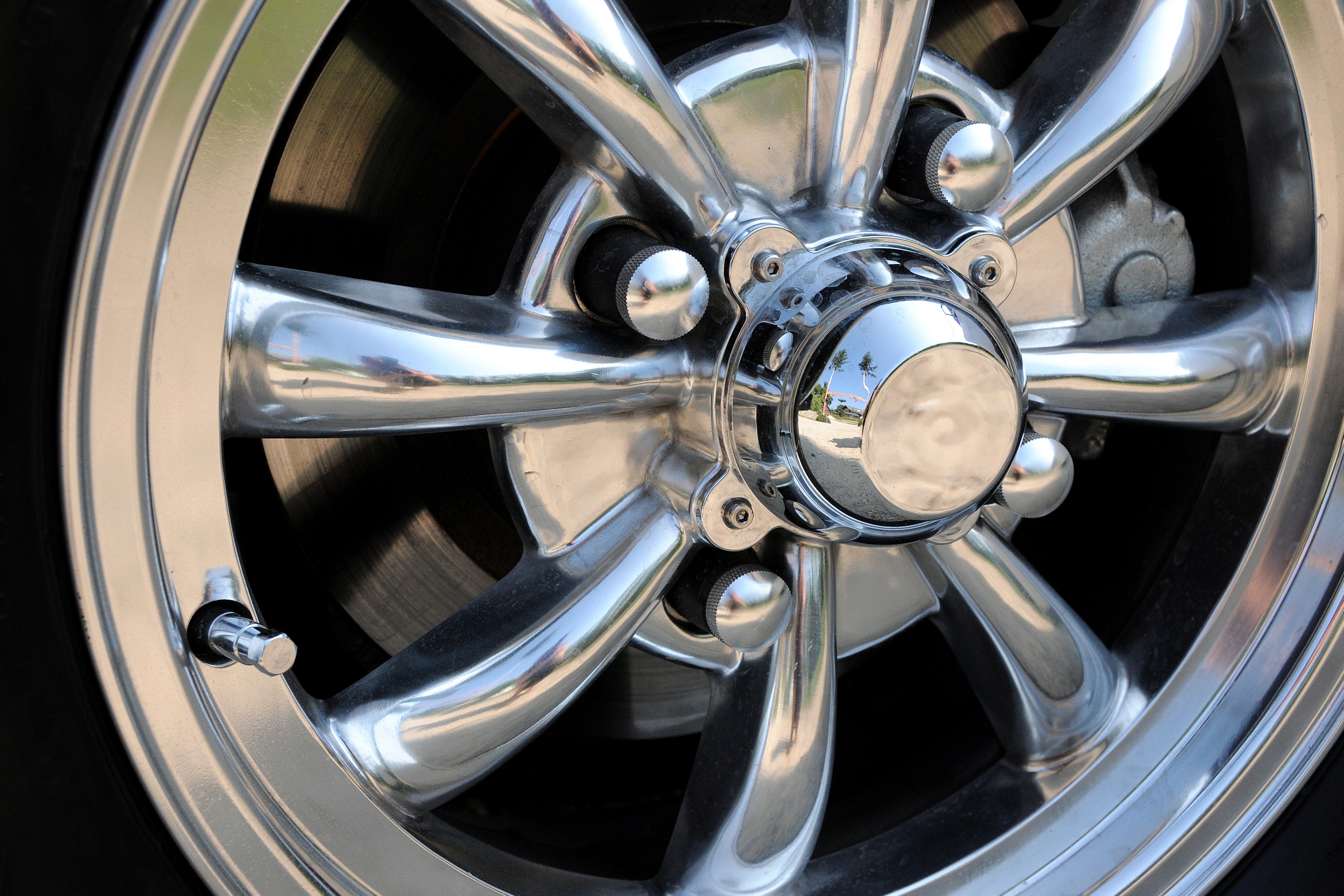 Advanced Metallic Finishes with VitraBOND 1294