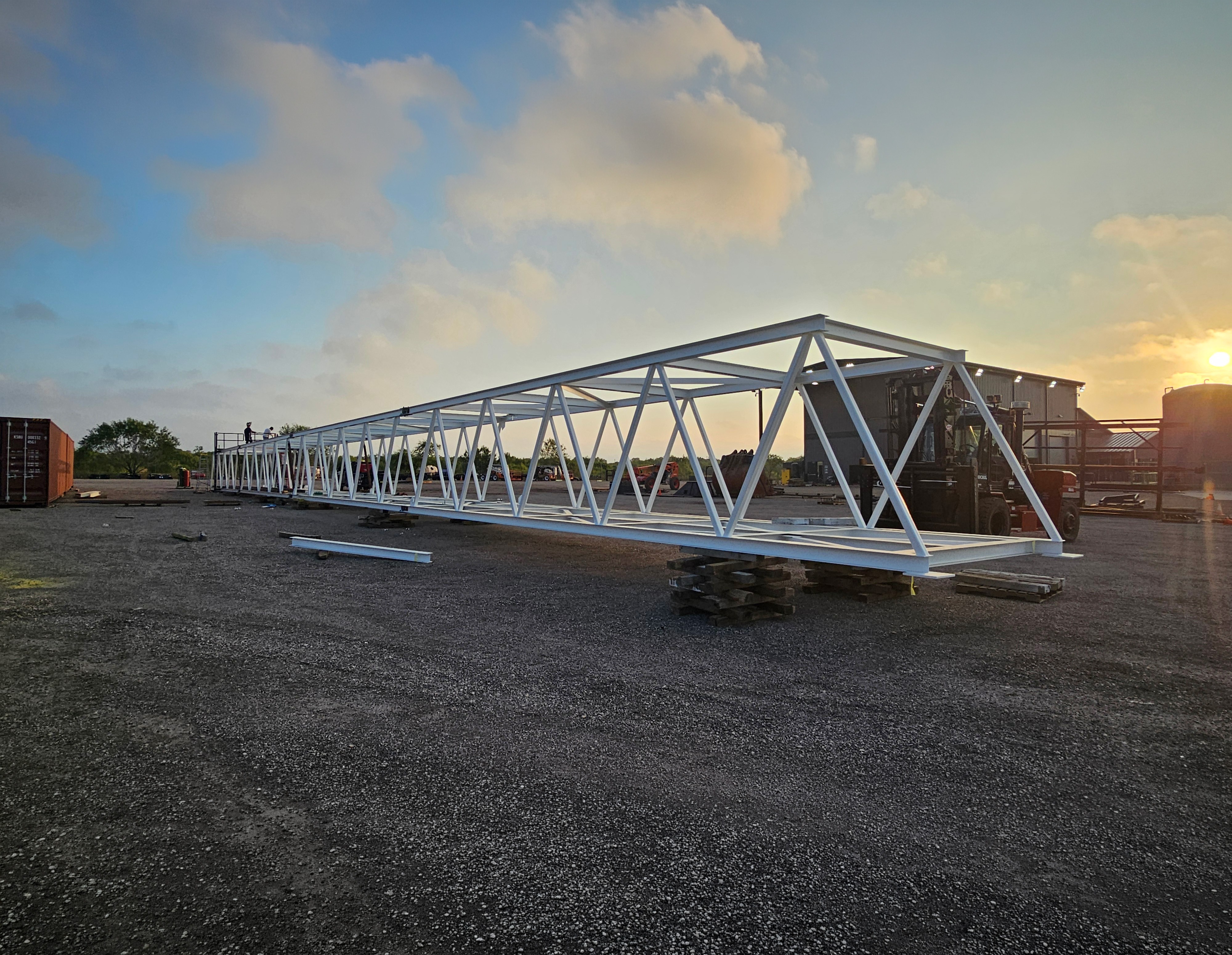 SCS Fabricates 160-Foot Bridge Trusses for 42-Mile Conveyor Project 1344