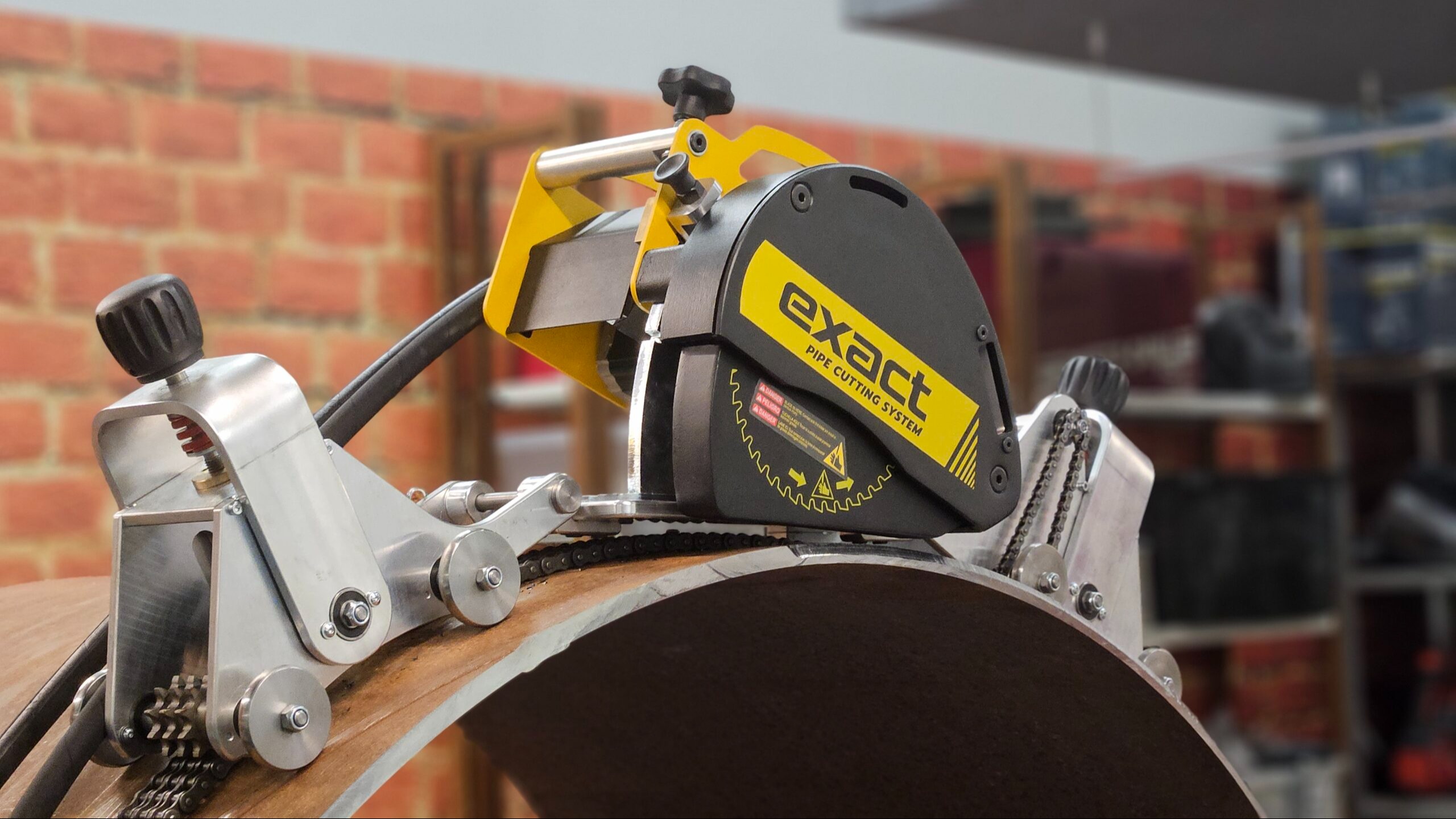 Exact Infinity Pipe Saw 301
