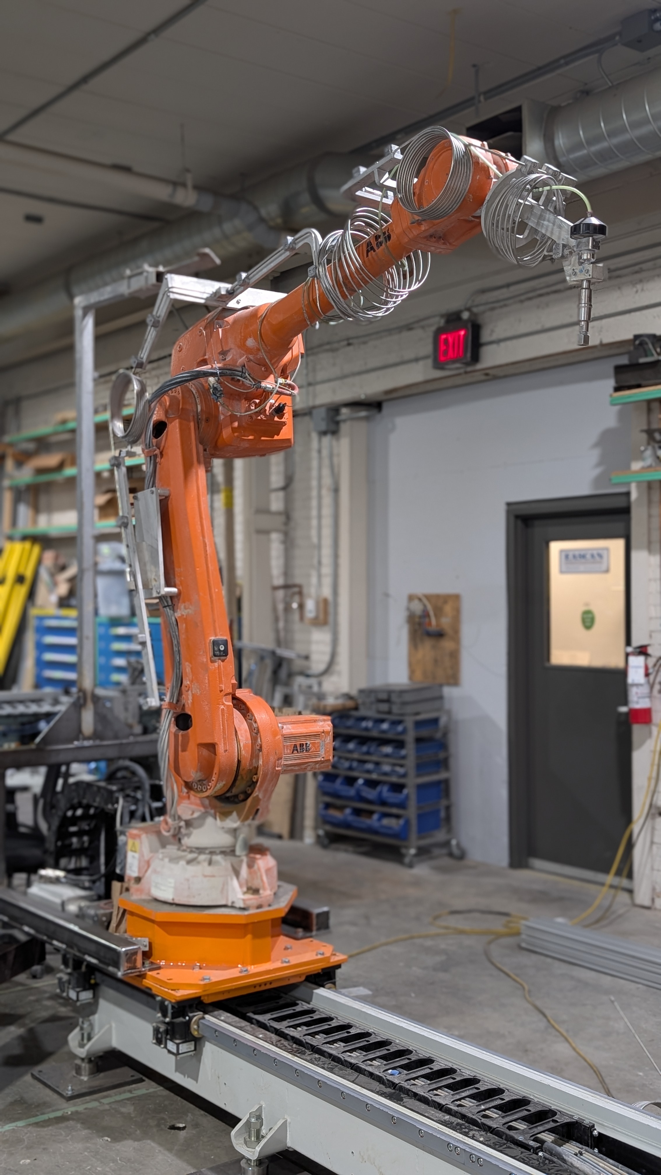 Custom Equipment / Robotic cells 316