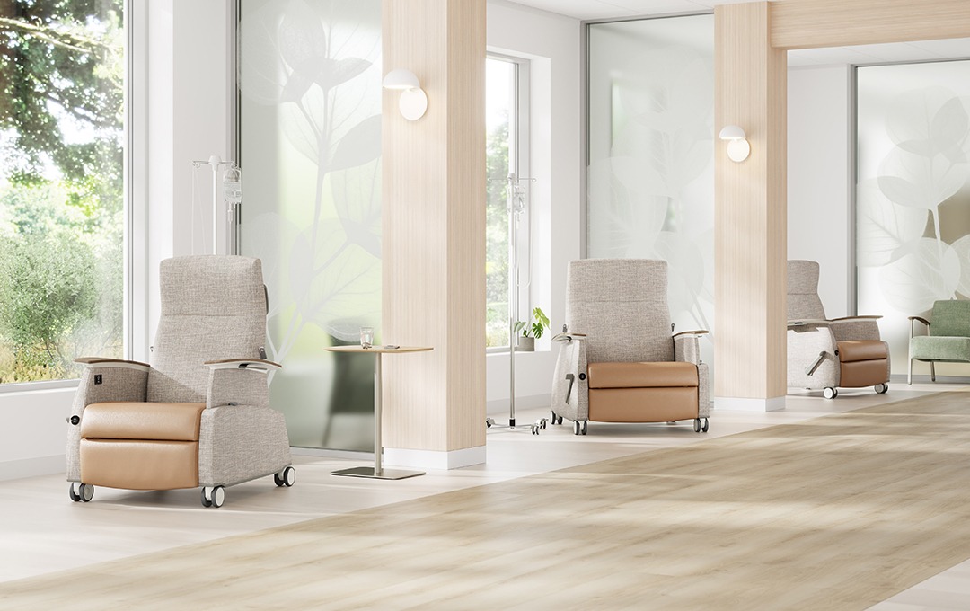 seating_patient_jsi-health_kindera2.jpg
