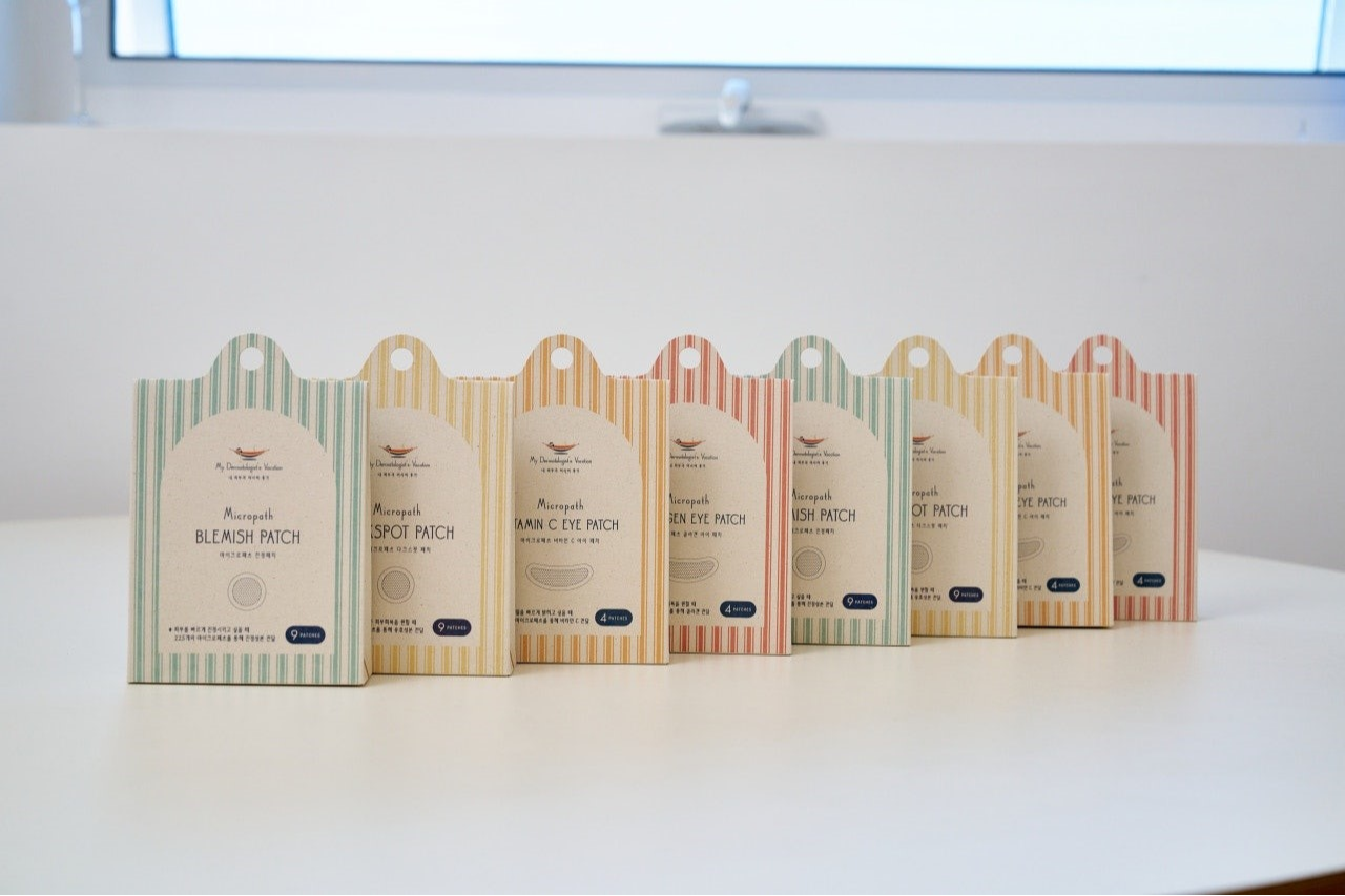 Microneedle Patches for Blemish, Dark Spot, Skin Brightening or Wrinkle care. 94