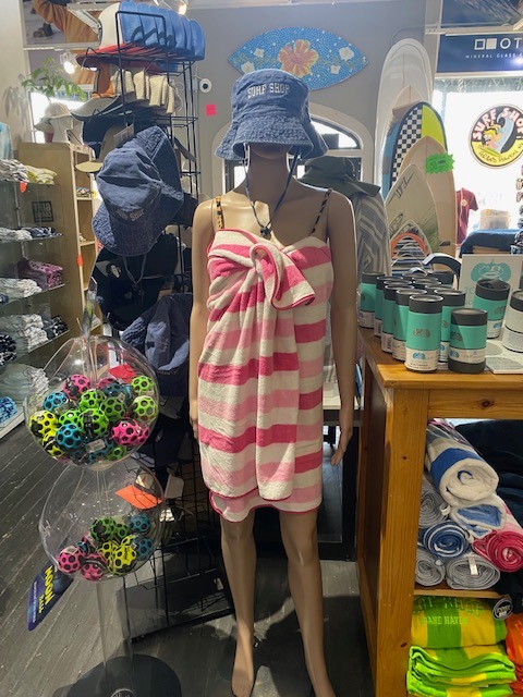 Fabelastic Towel Launches the Beach Towel that Simply Doesn't Fall Off! 454