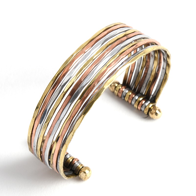 Linea Cuff 759
