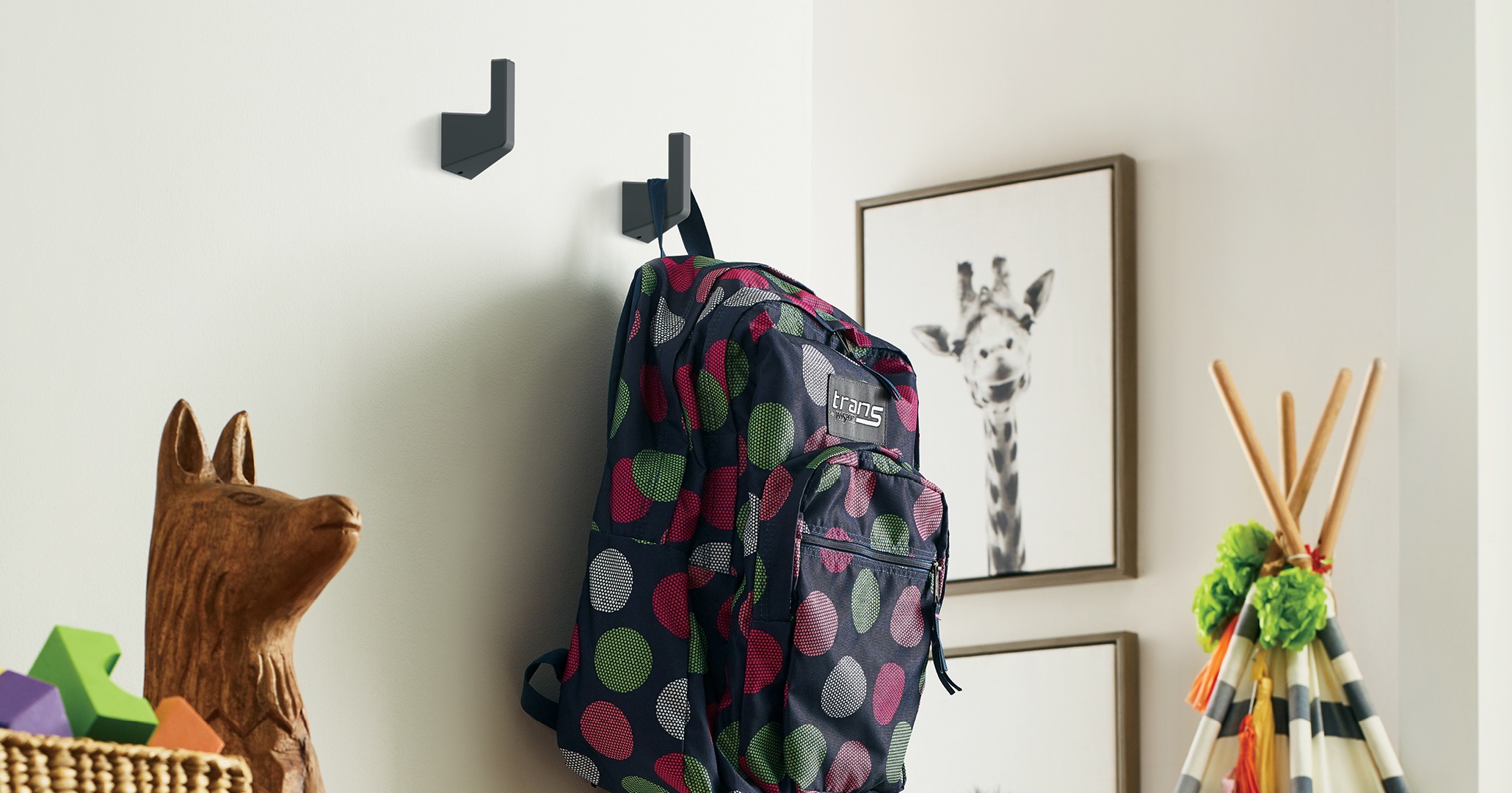 kbis-portal_product-image_decorative-hooks_2.jpg
