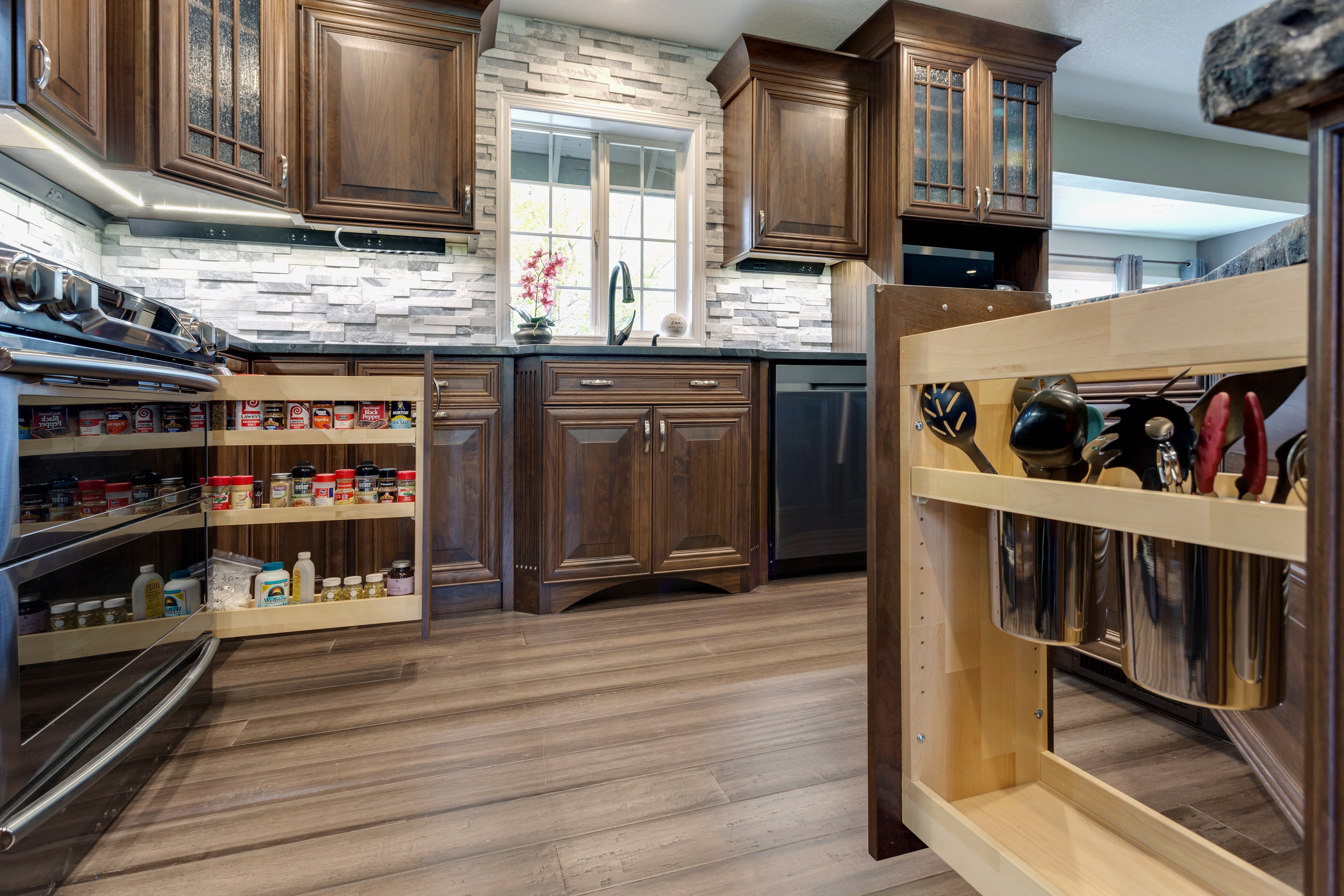 Cabinet Organization and Accessories 166