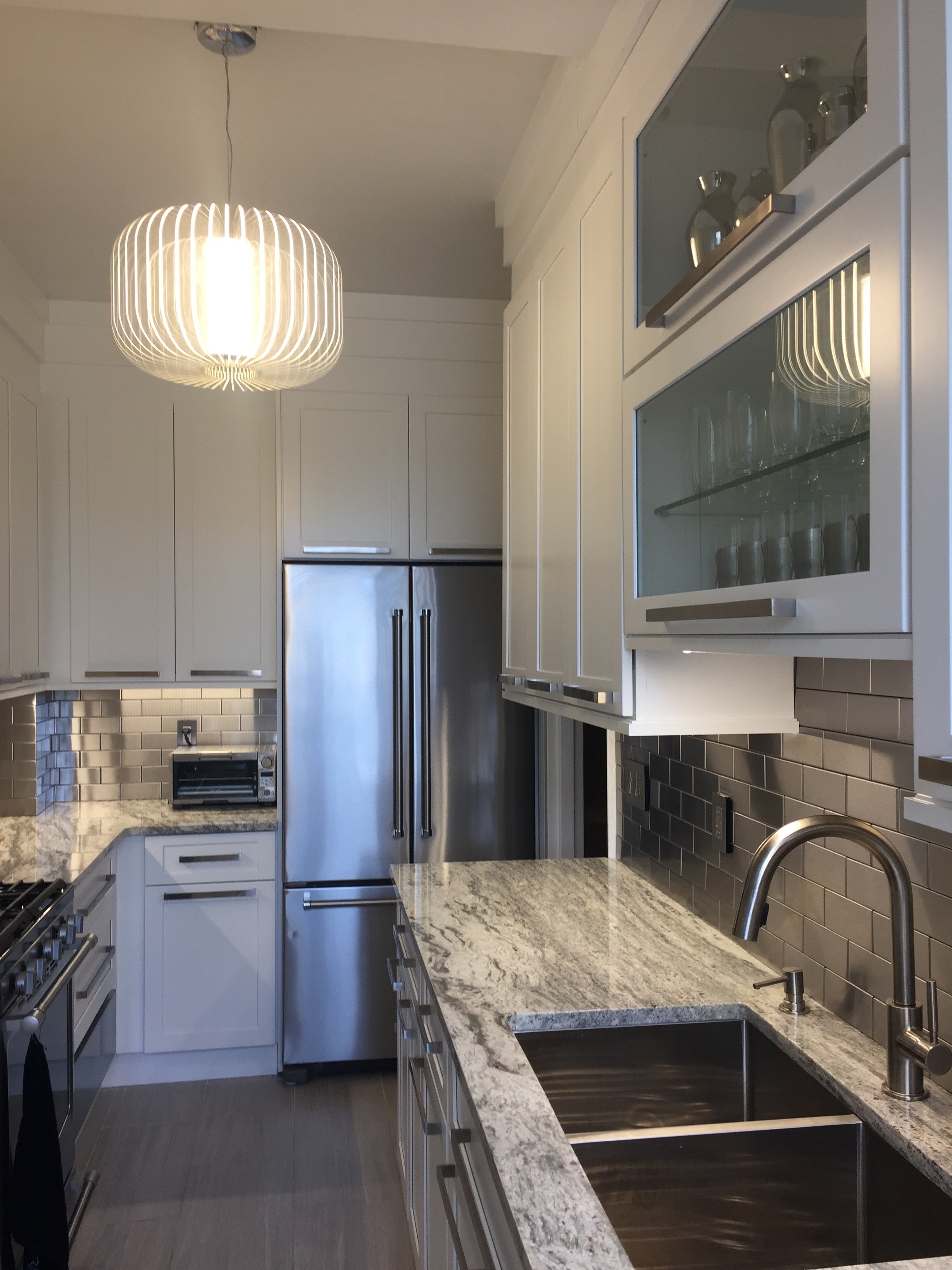 stainless-steel-backsplash--nyc.jpg