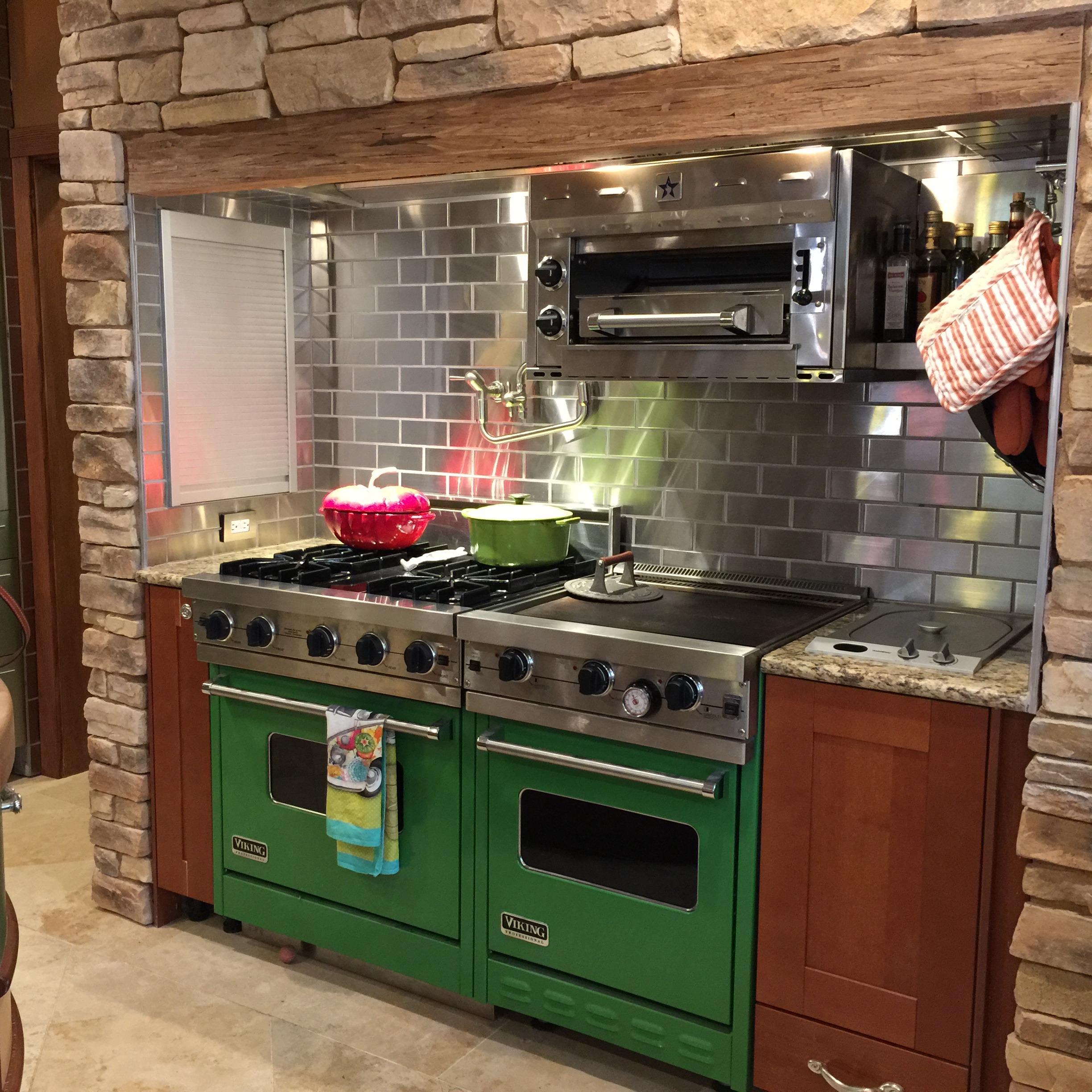 stainless-steel-backsplash-2.5x6-tiles-colorado.jpg
