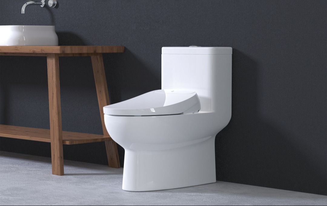 HV5000E Bemis Haven 5000 Elongated Plastic Electric Bidet Seat with Remote Featuring Stay·Tite® Seat Fastening System™ 167