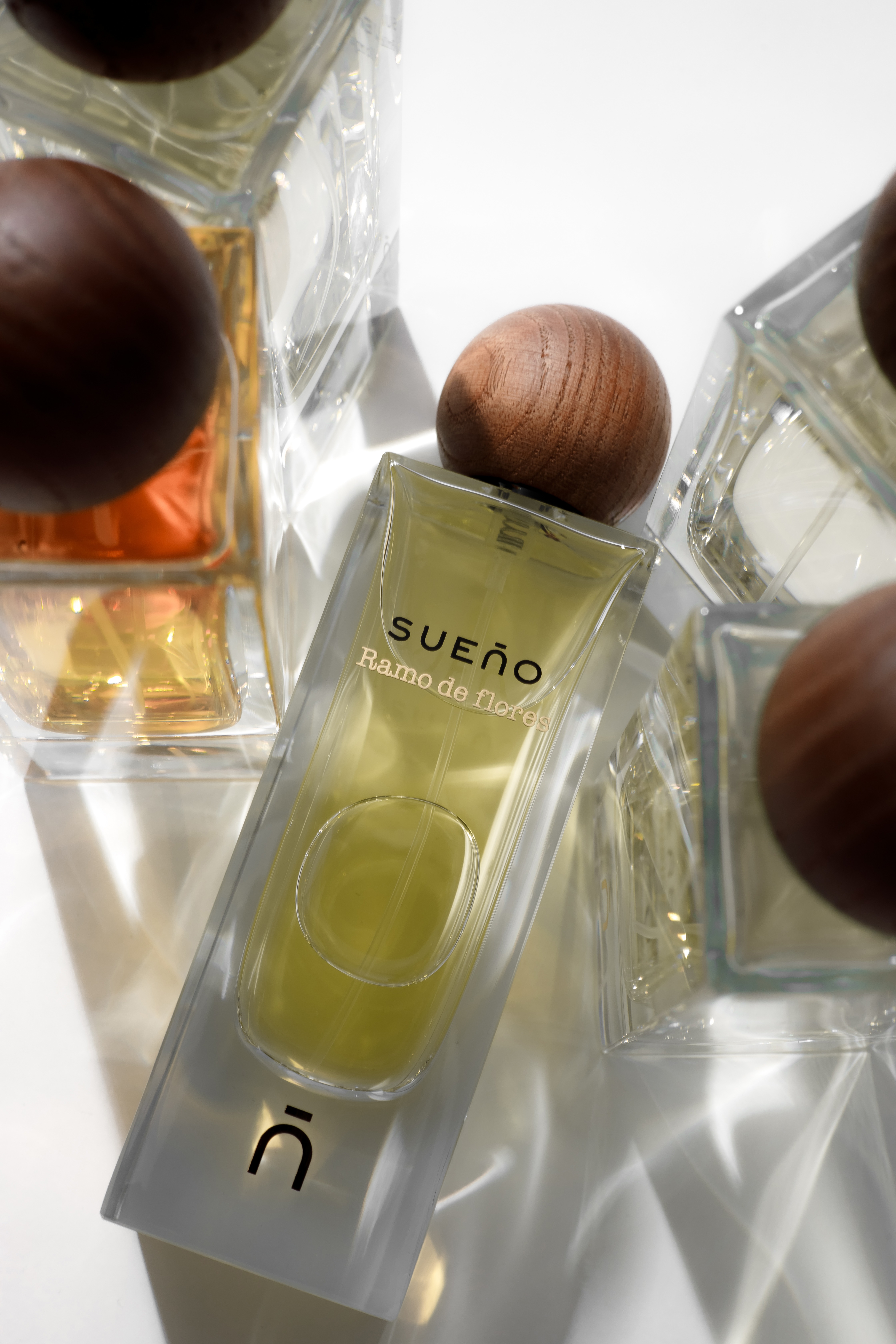 SUENO RAMO DE FLORES 1366