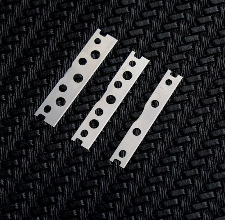 High Quality Razor Blades Triple-Layered Design for Optimal Shaving Experience 1597