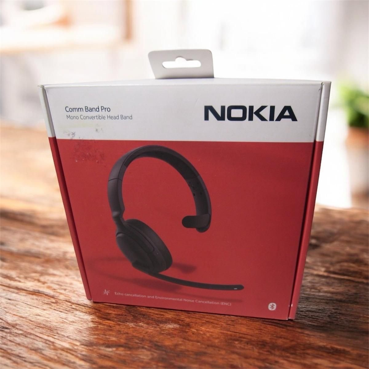 Nokia CB-301 Comm Band Pro 2-In-1 Convertible Wireless H.P. Headset-Black 440