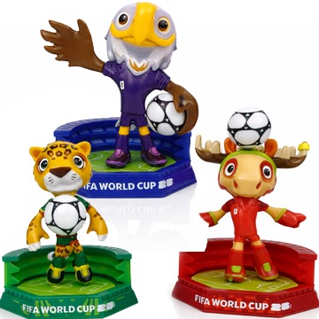Official FIFA World Cup Mascot Collectable Toys  and Keychain 576