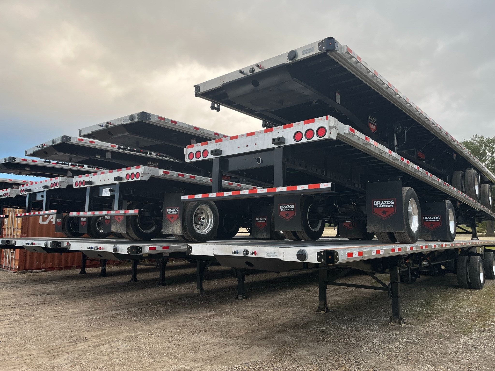 Flatbed Trailers 167