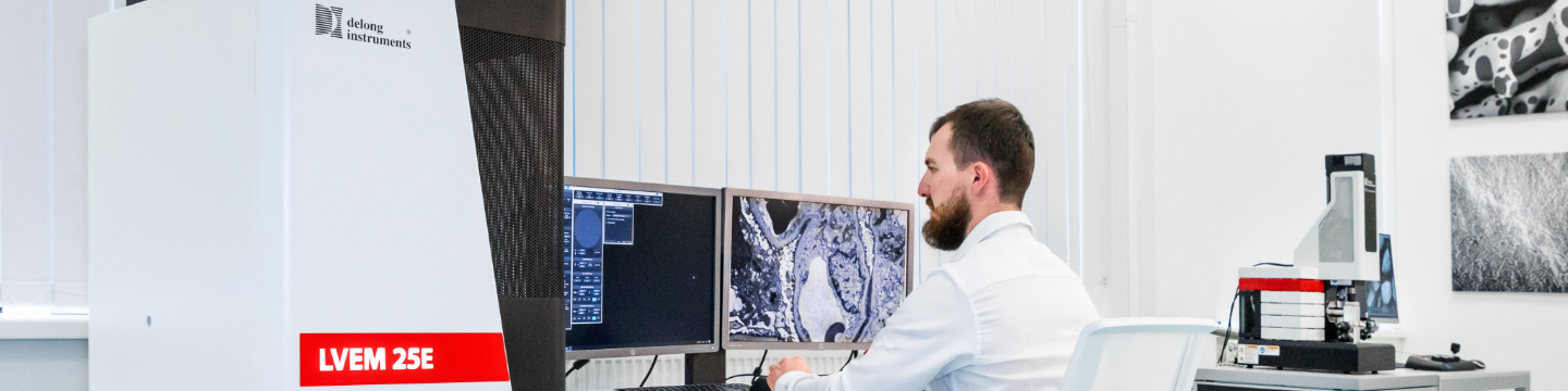 Delong Instruments 61