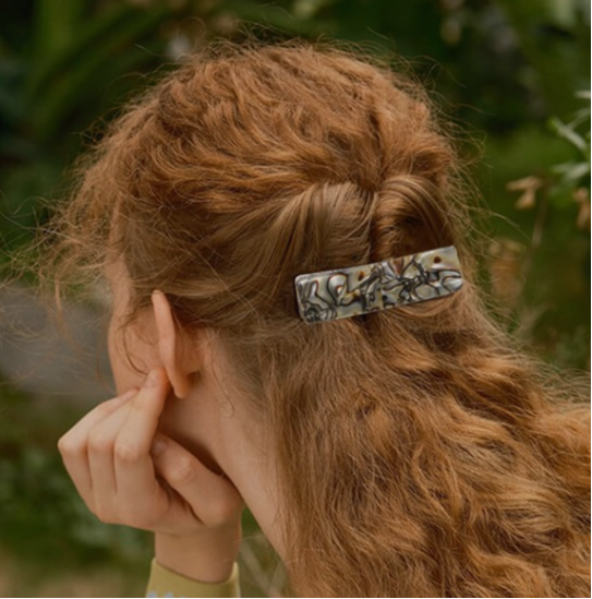 Elegant Hair Accessories Made Exclusively in Europe 376