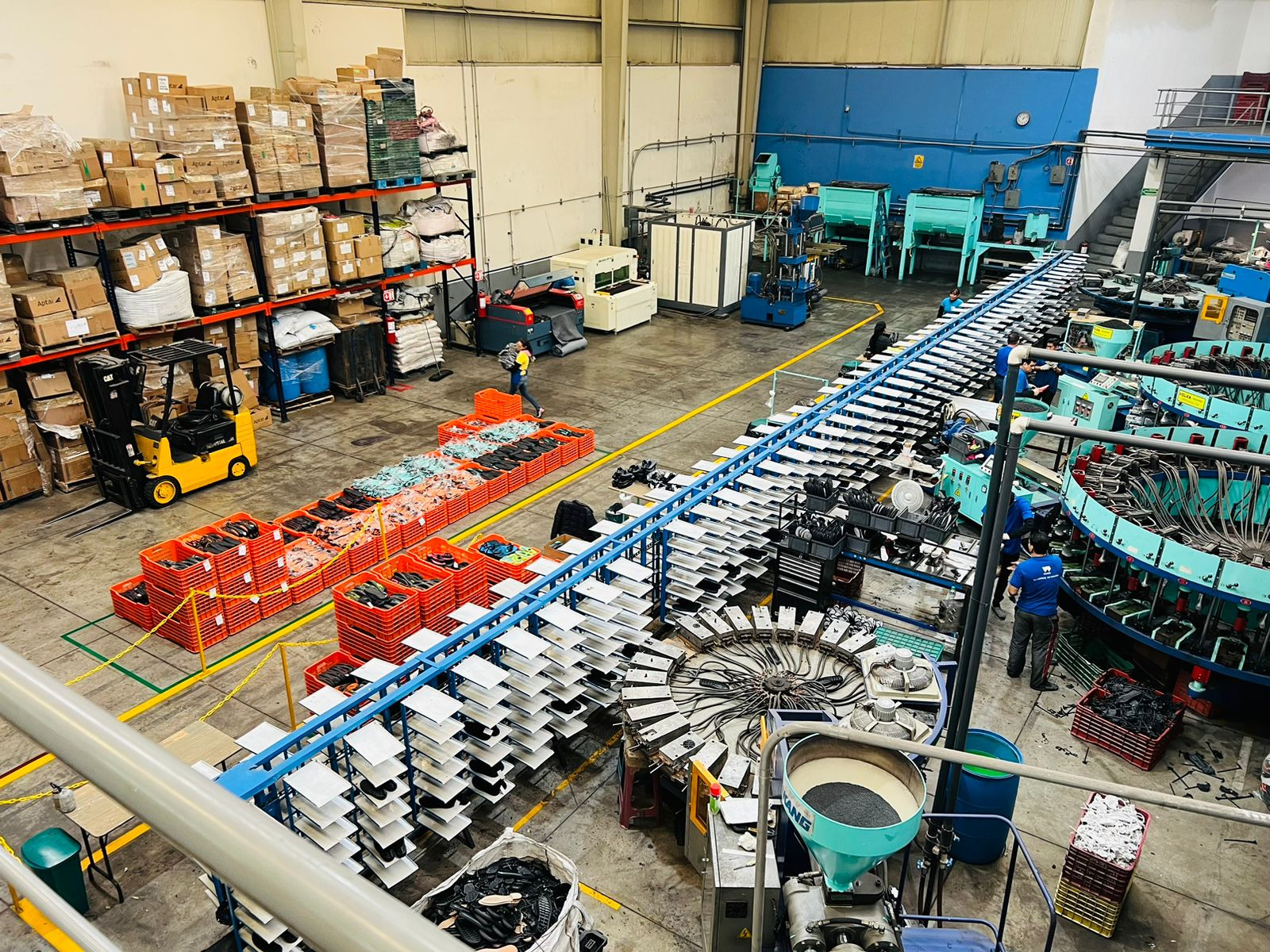 AquaShoe Manufacturers 375