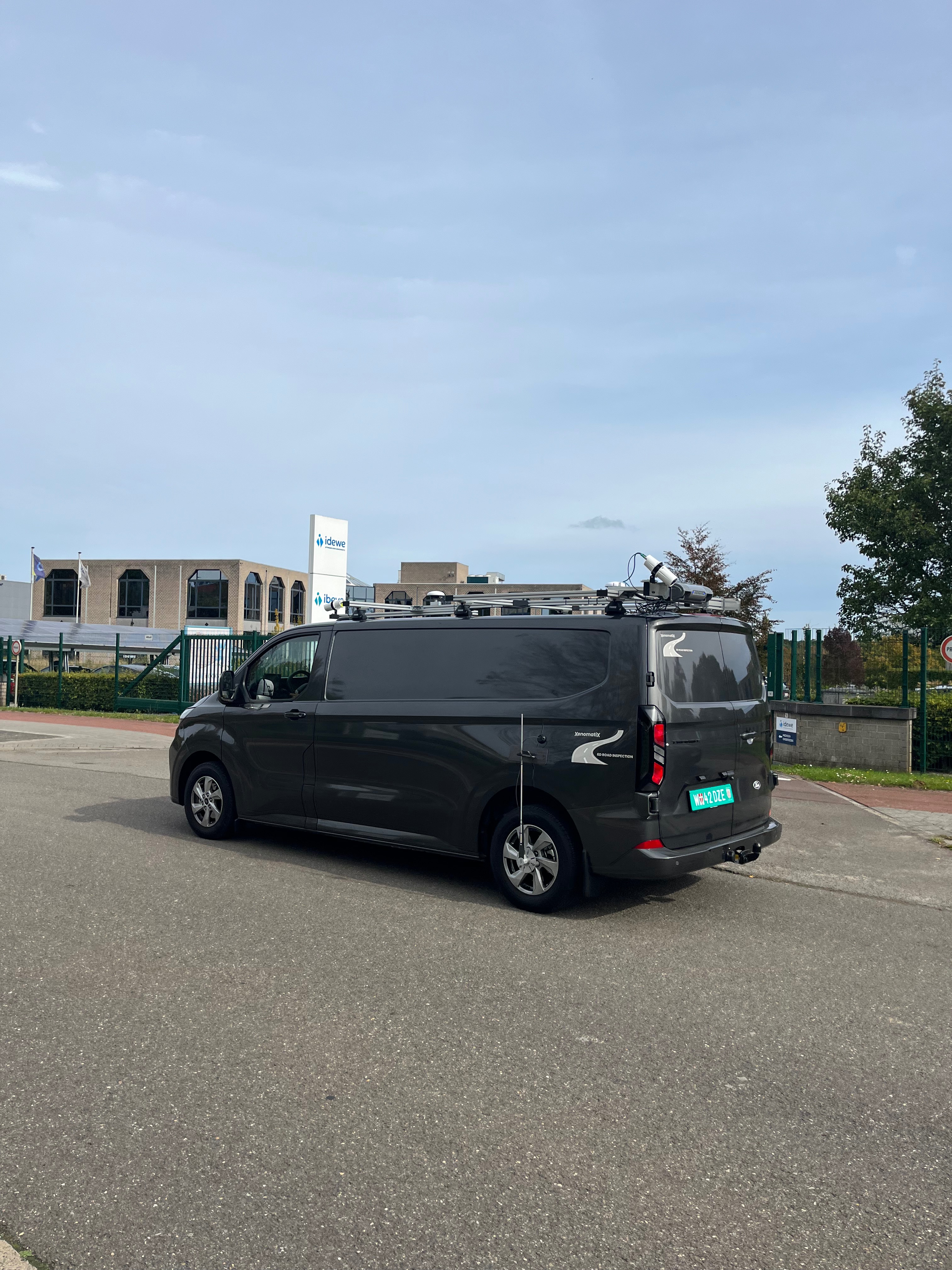 xenovan-2.jpeg