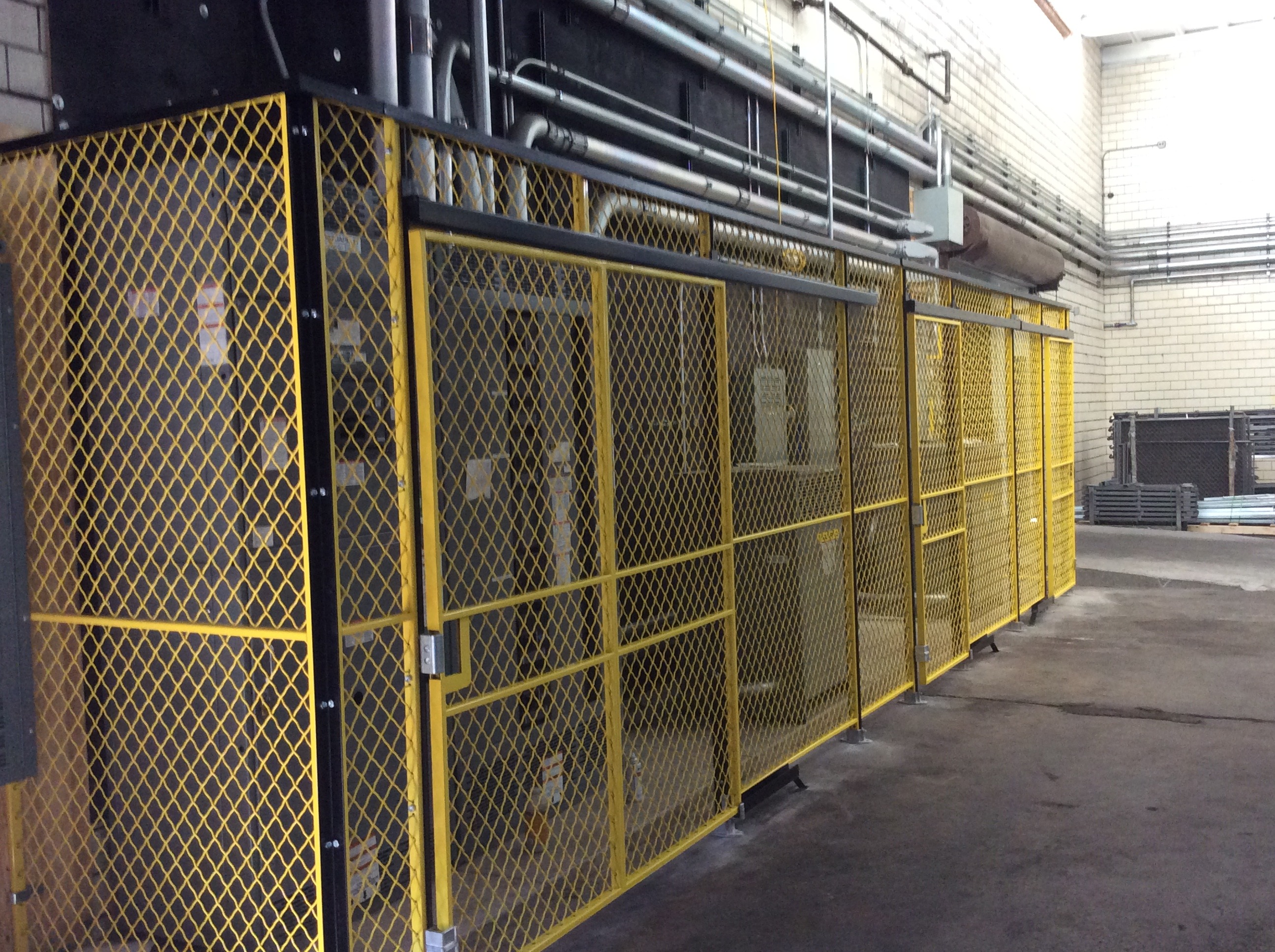 Standard Wire Mesh Partition 210