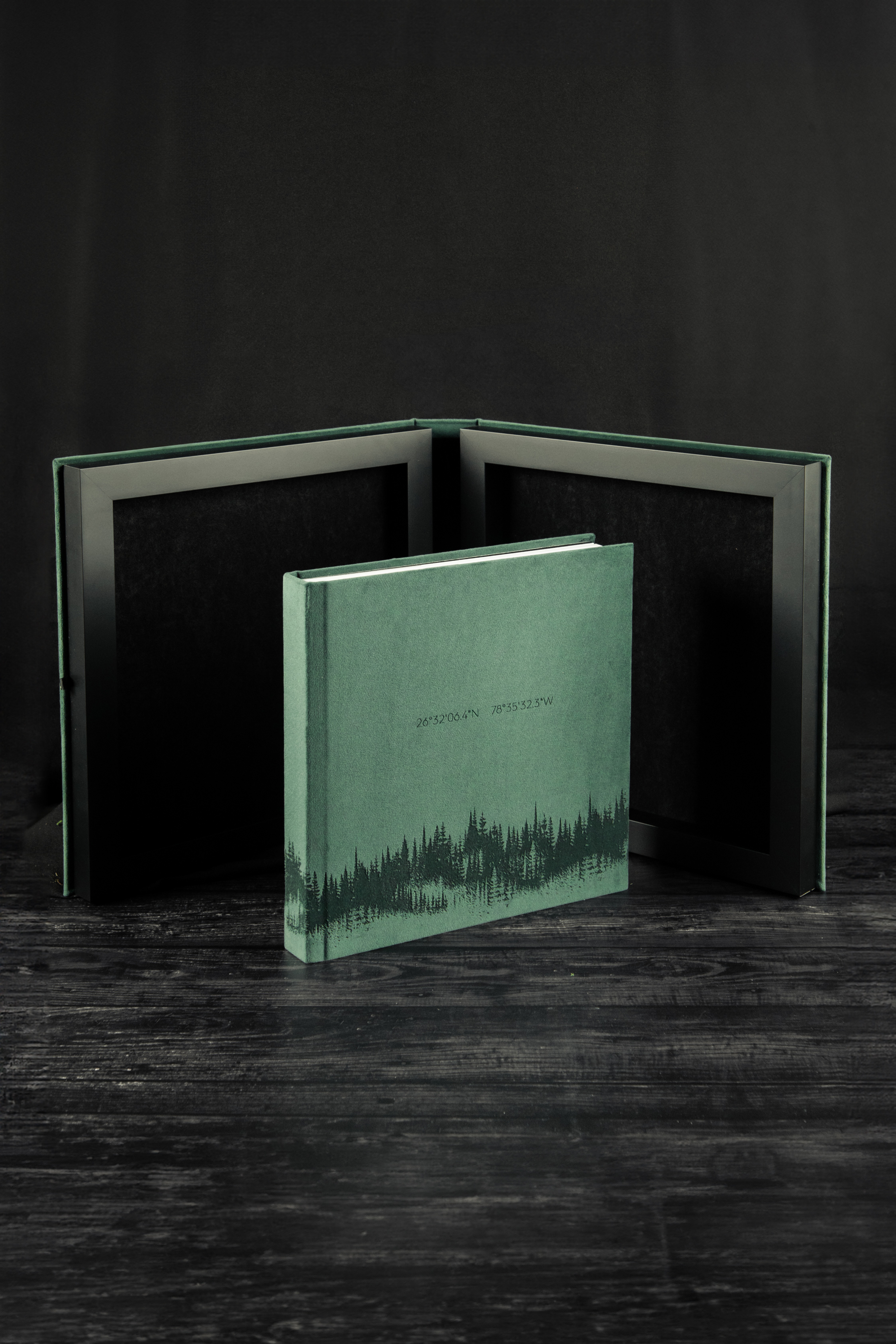 Albums, Boxes and More! 107