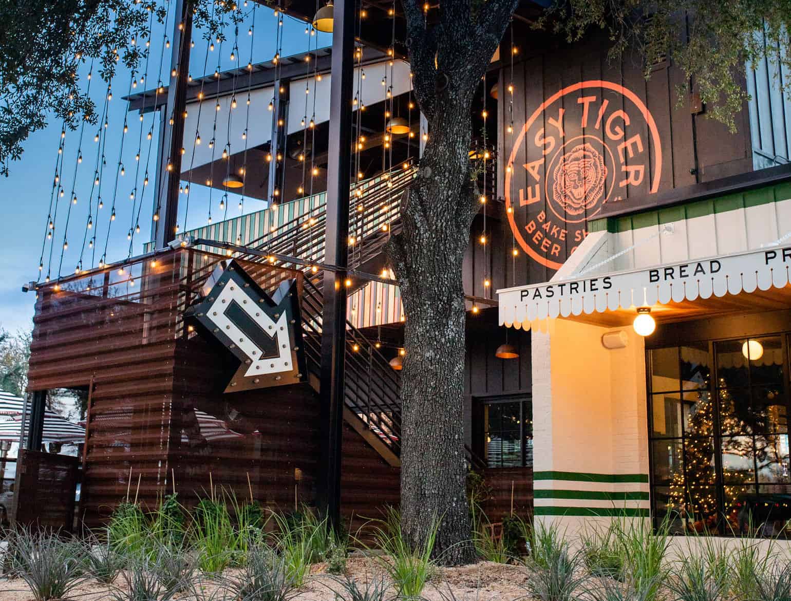 Happy Hour at Easy Tiger 222