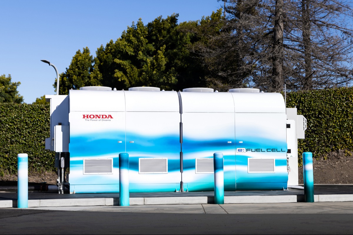 Honda’s Zero Emission Stationary Fuel Cell Provides Back Up Power to a Data Center 19