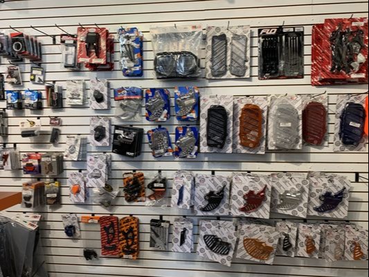 Become a new dealer at AimExpo and receive 10% off your first order! 100