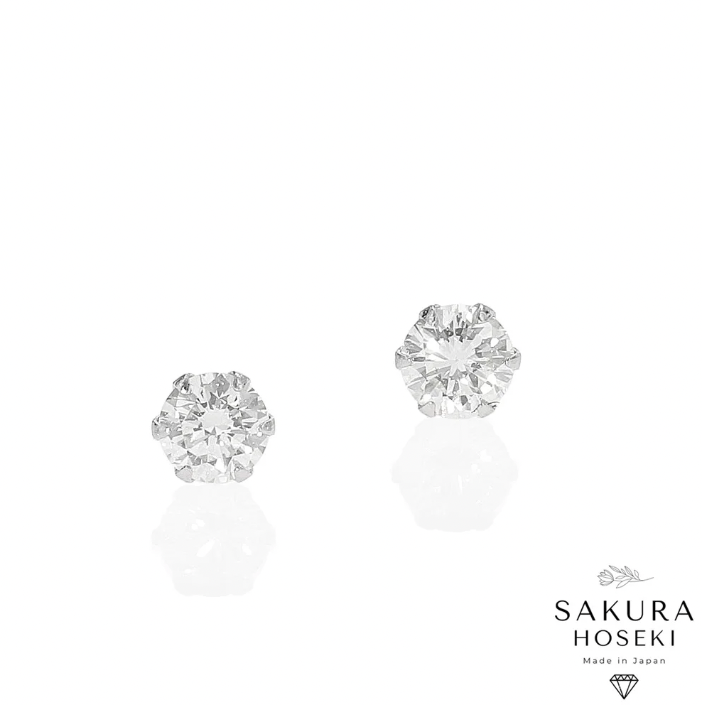 Diamond Studs 673