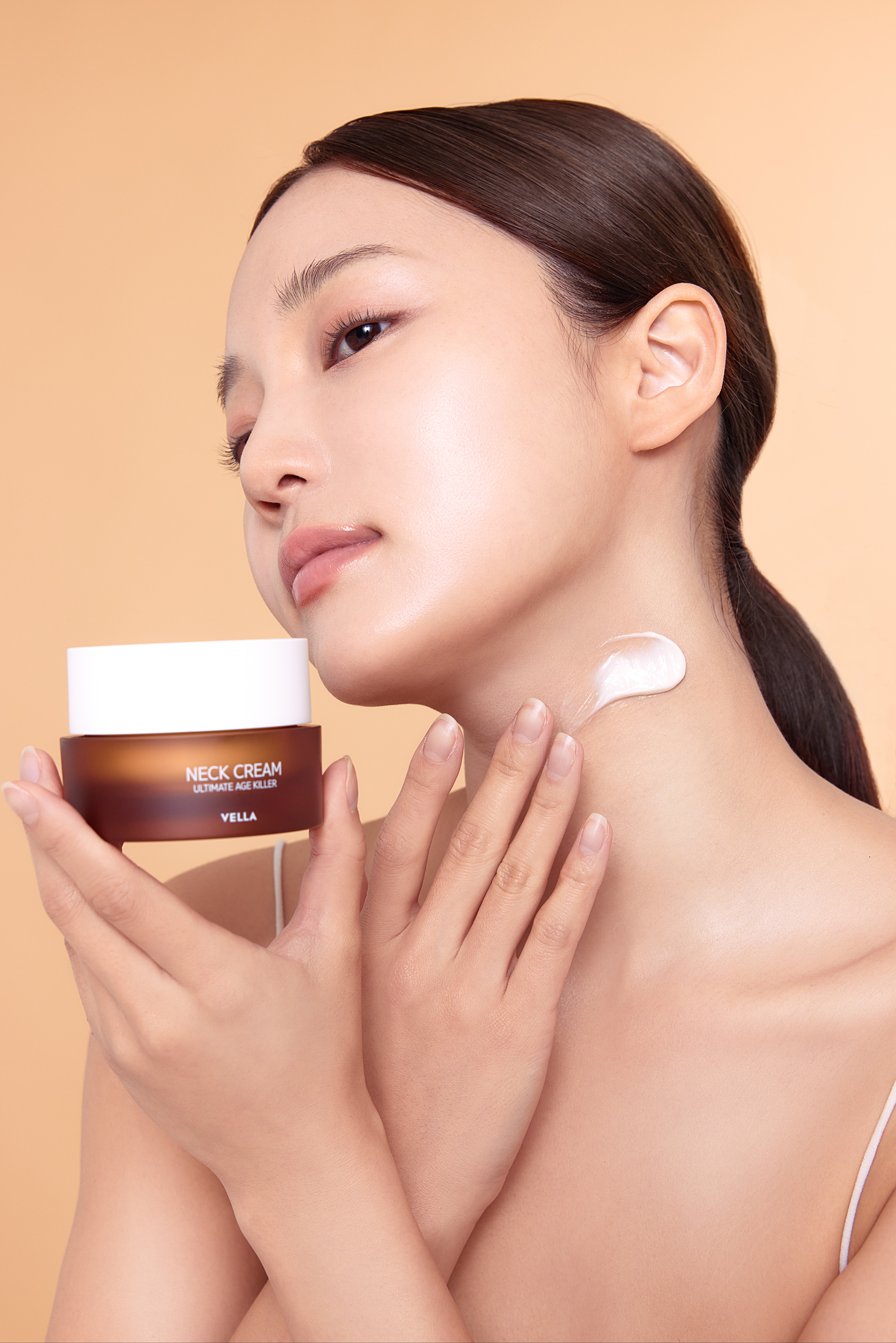 VELLA Neck Cream 1518