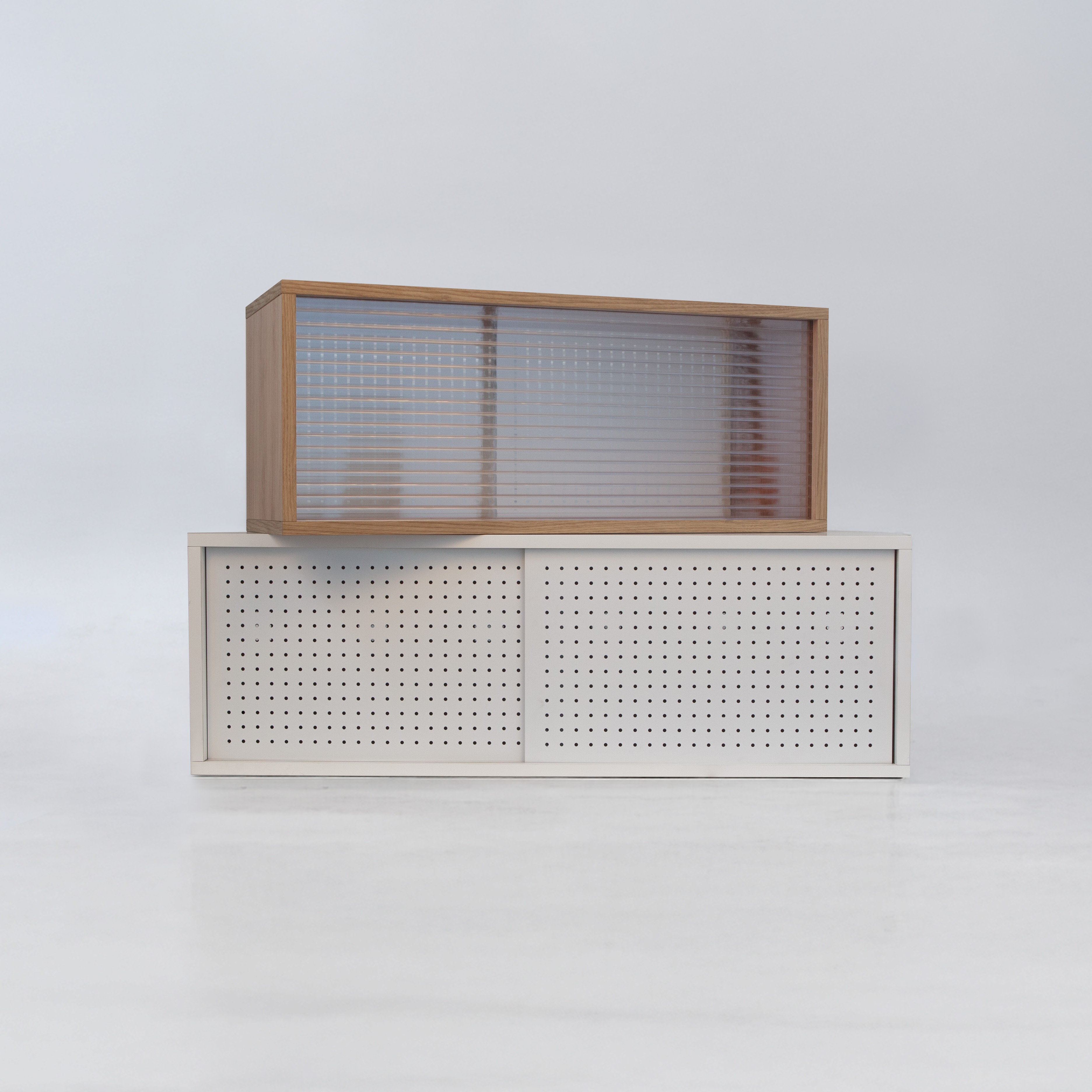 Storage Table 470